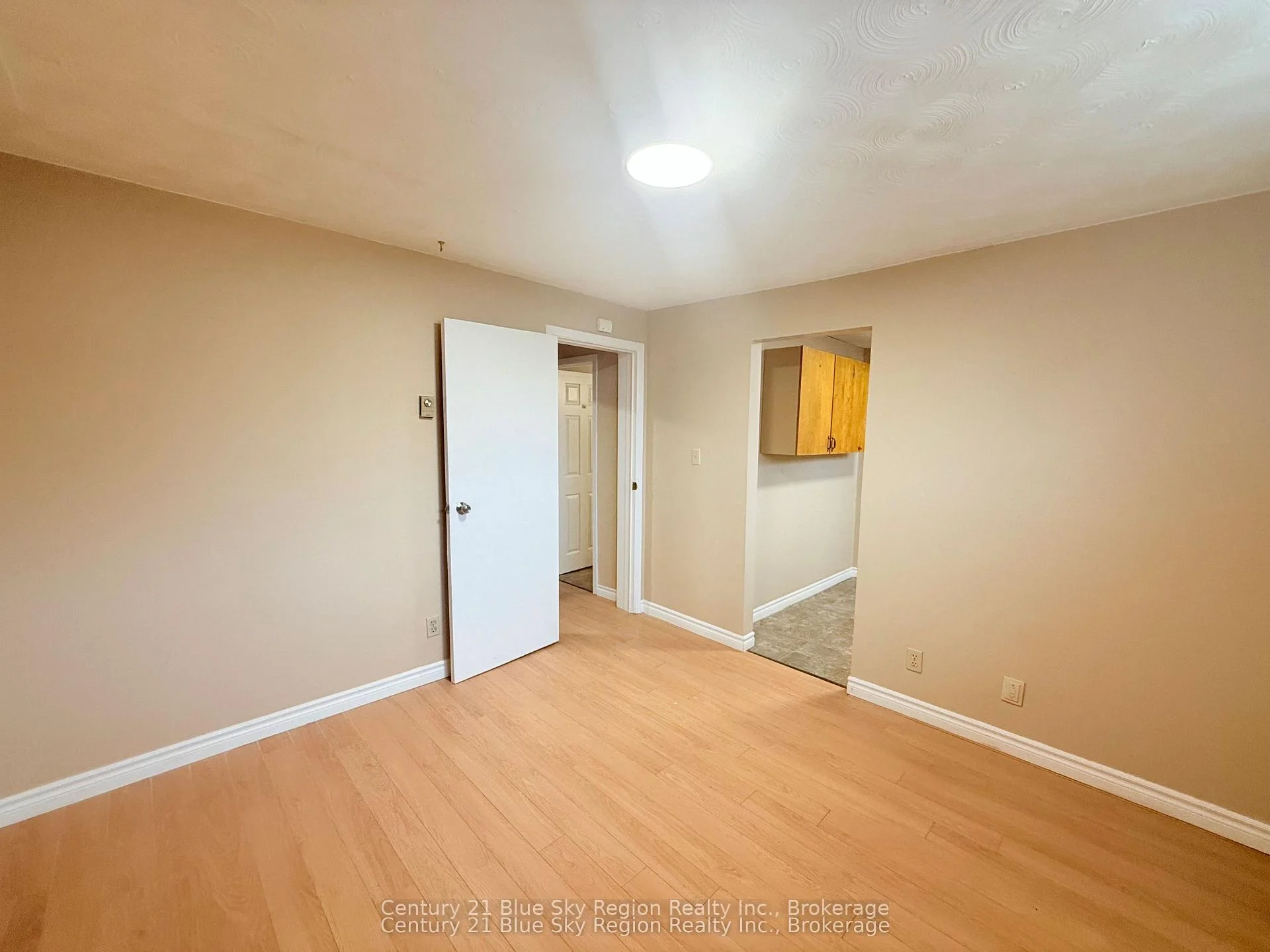 Photo 28 of 429 Dudley Avenue, North Bay, Central — HOMEH