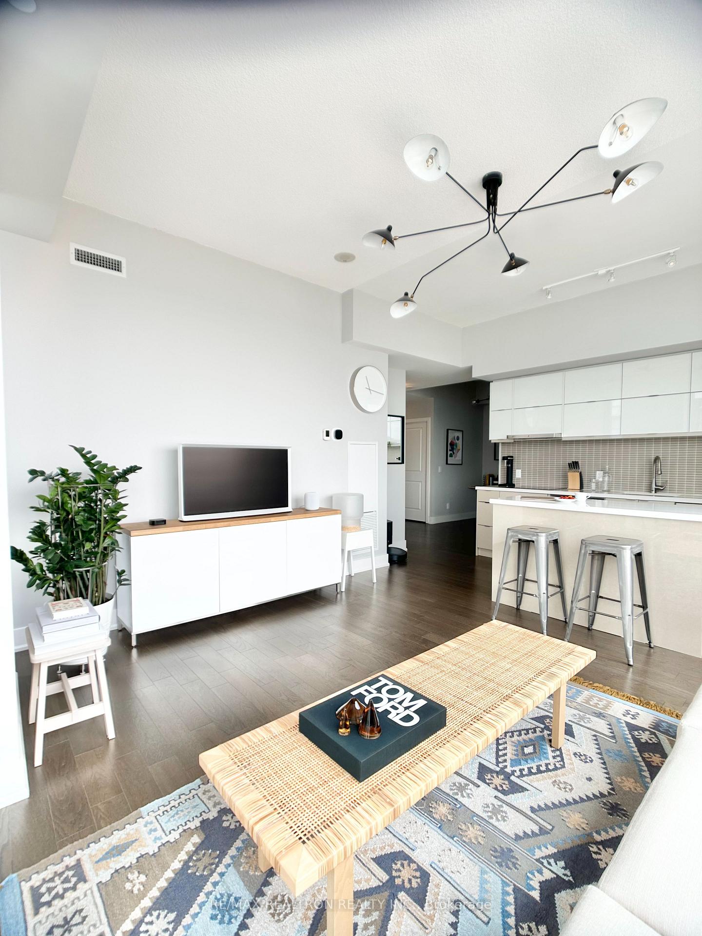 Photo 13 of Unit 1213, 180 Enterprise Boulevard, Markham, Unionville — HOMEH