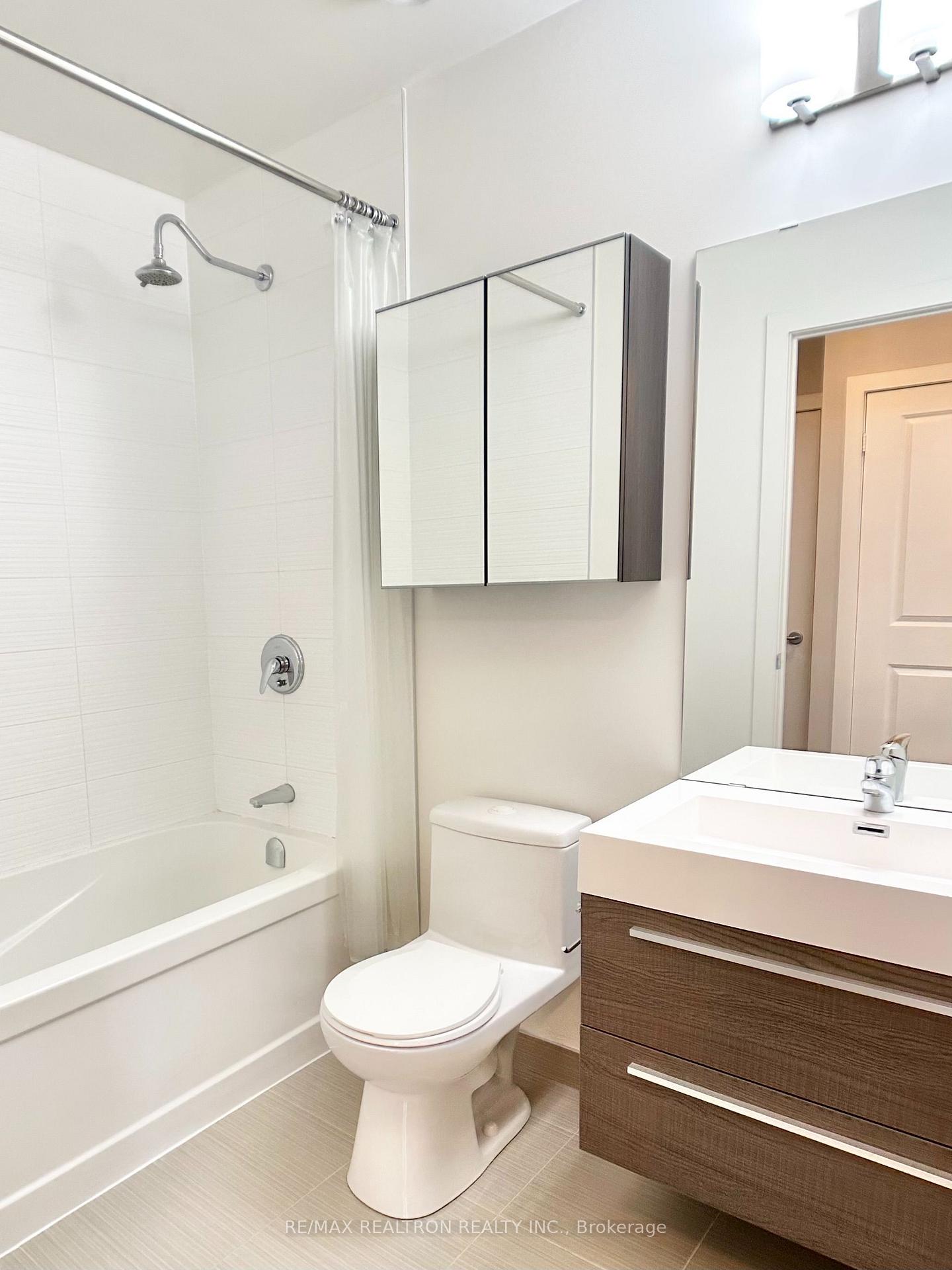 Photo 18 of Unit 1213, 180 Enterprise Boulevard, Markham, Unionville — HOMEH