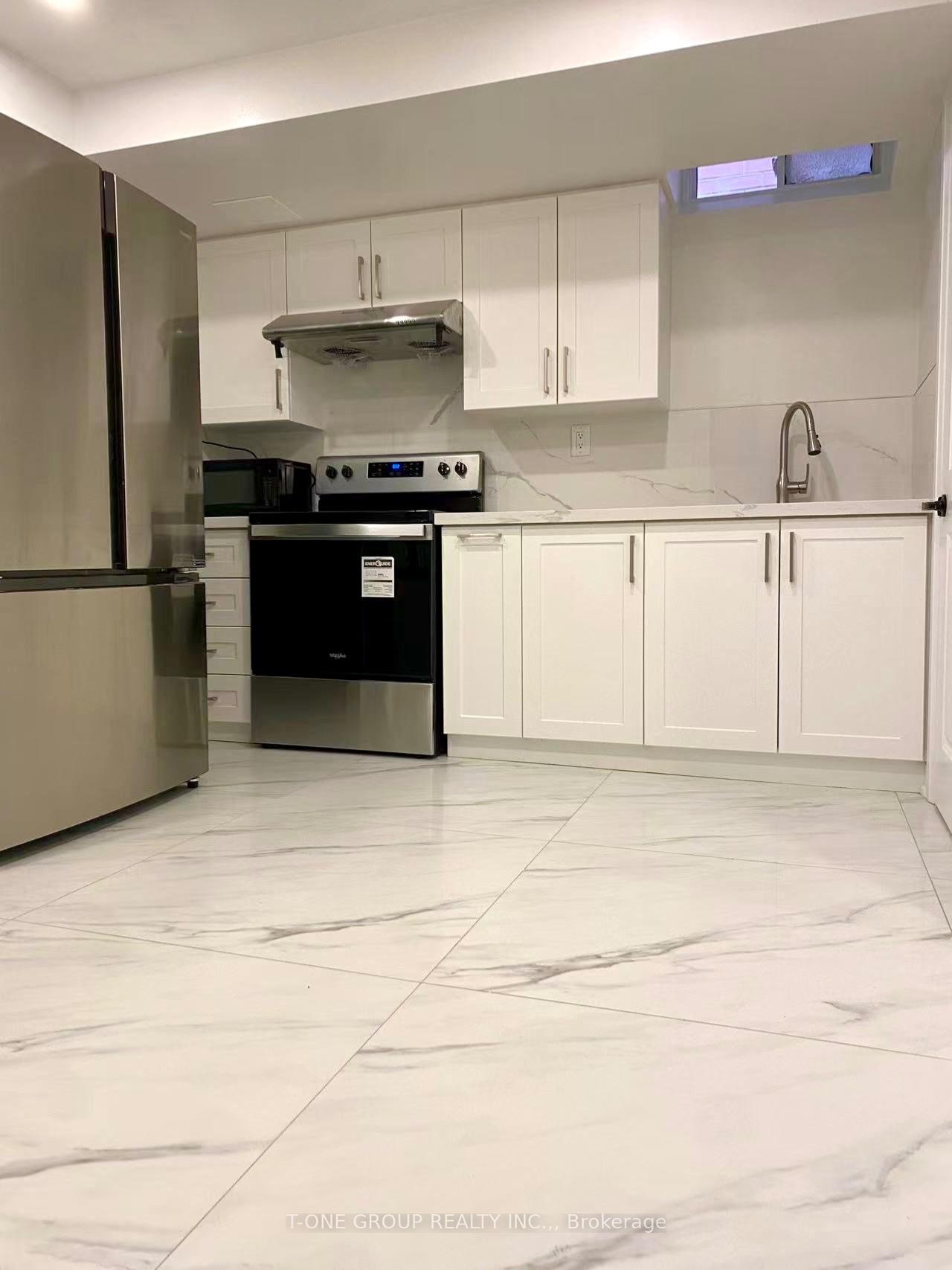 Photo 1 of Unit Basement, 8 Fairlawn Avenue, Markham, Berczy — HOMEH