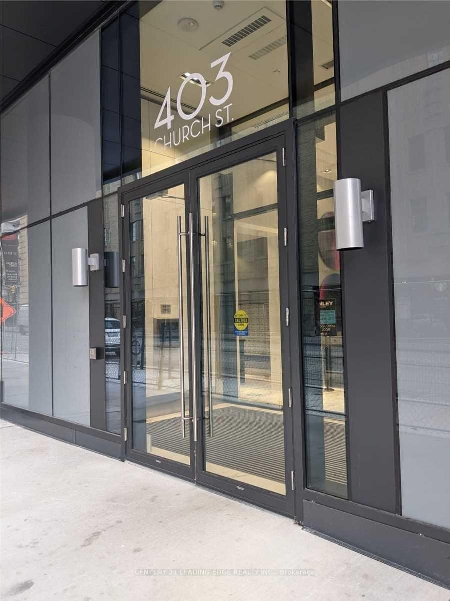 Front of Unit 609, 403 Church Street