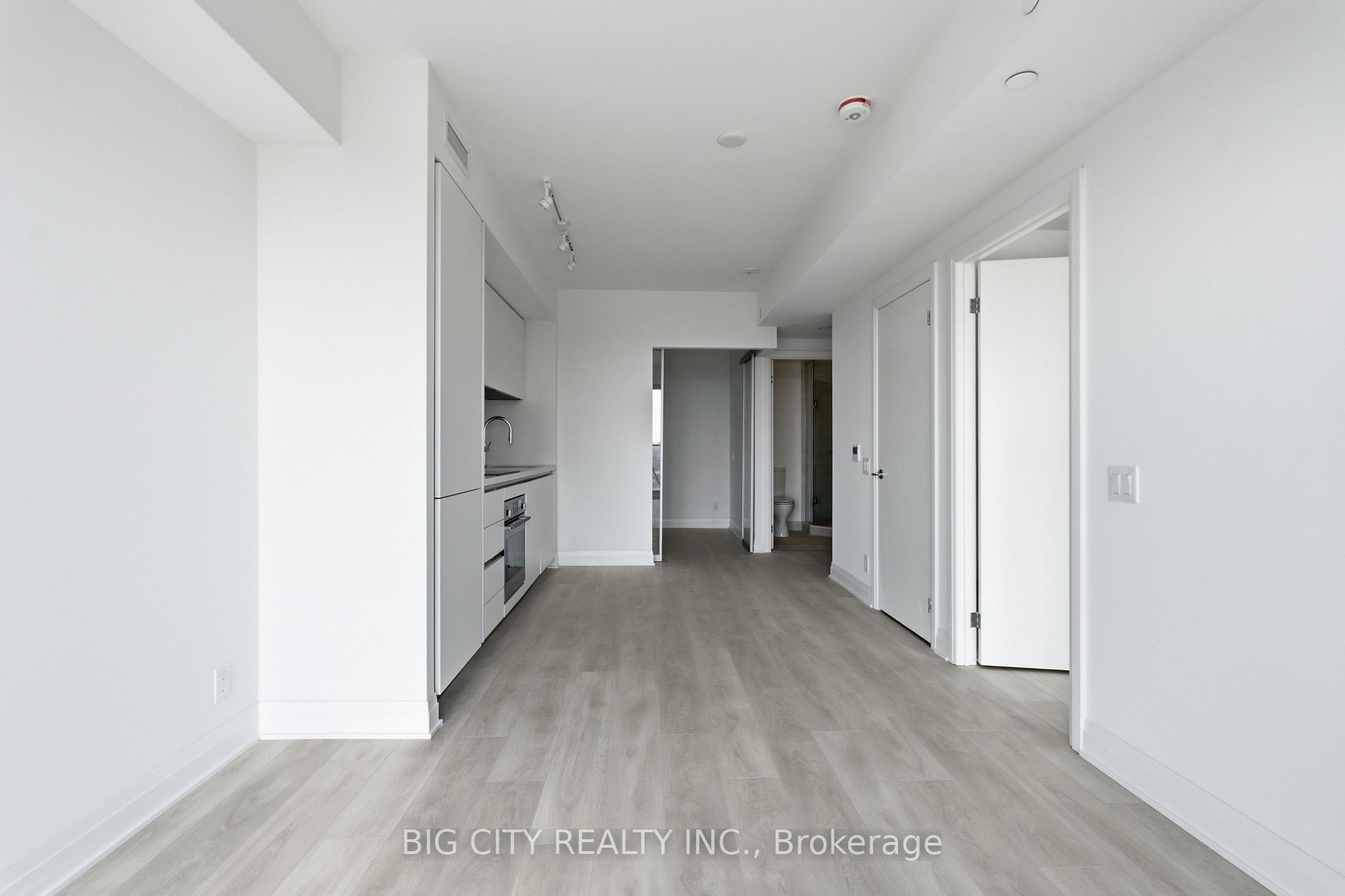 Photo 19 of Unit 1511, 25 Frederick Todd Way, Toronto, Thorncliffe Park — HOMEH