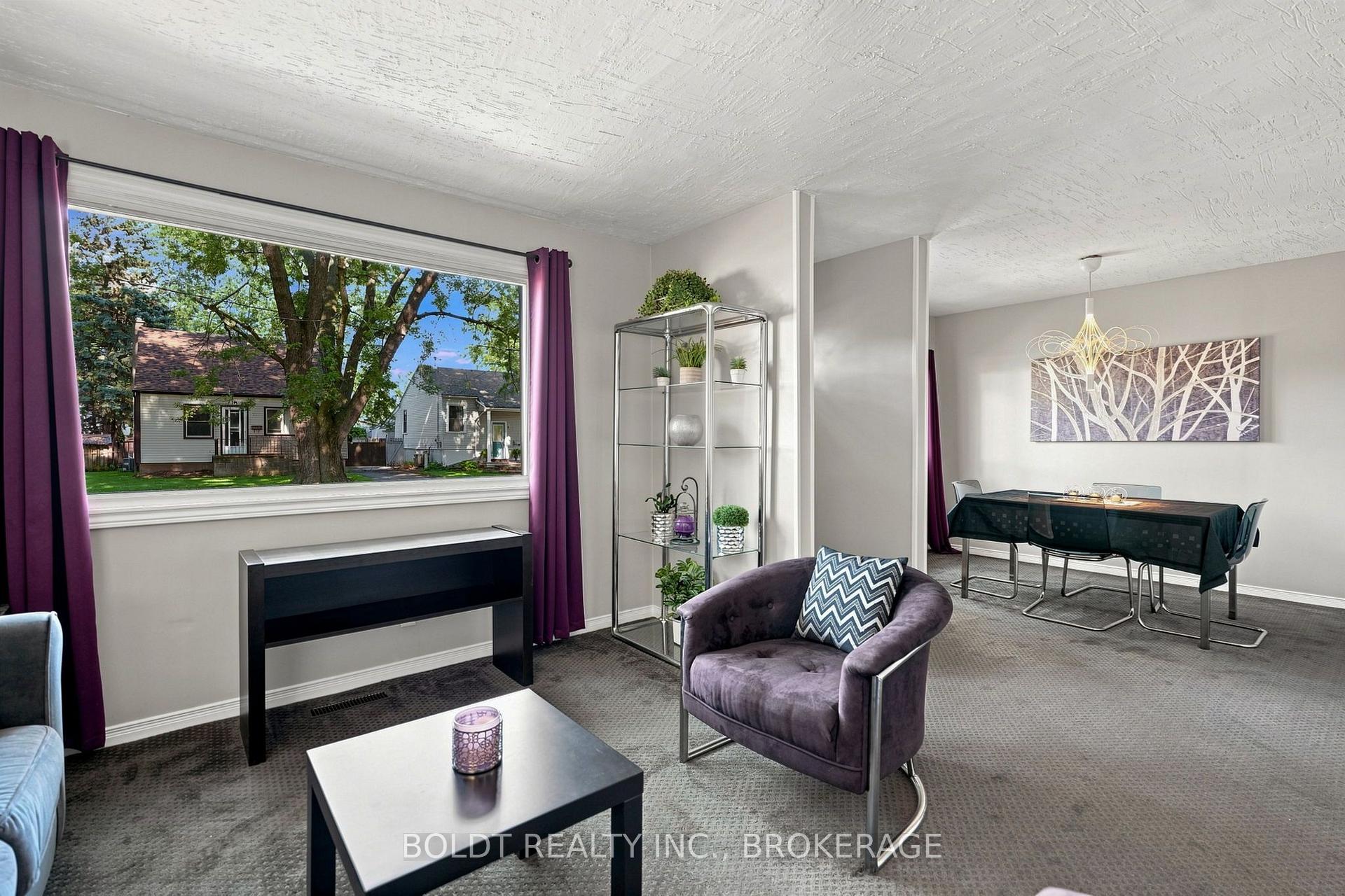Photo 6 of 16 Longfellow Avenue, St. Catharines, Haig — HOMEH
