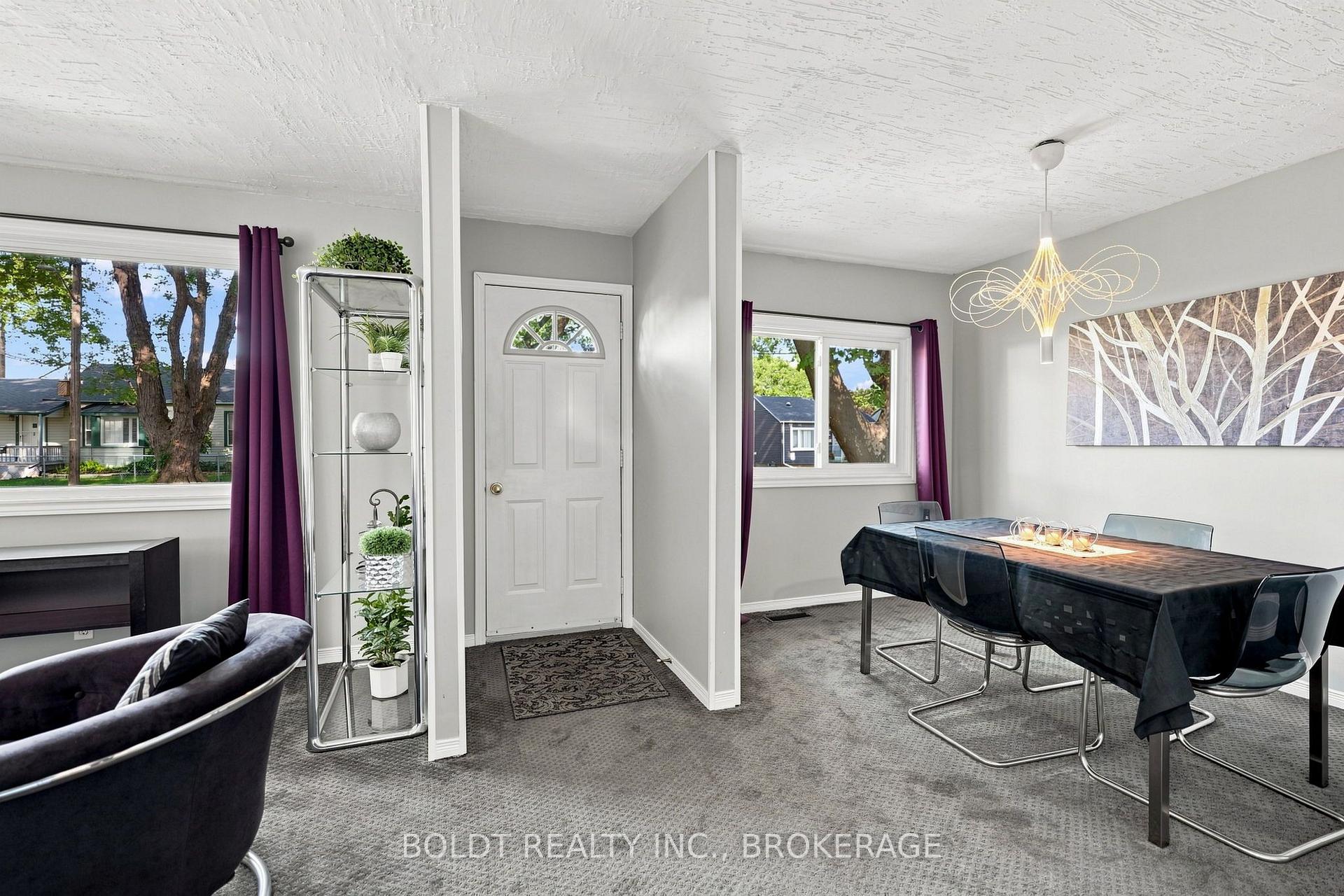 Photo 7 of 16 Longfellow Avenue, St. Catharines, Haig — HOMEH