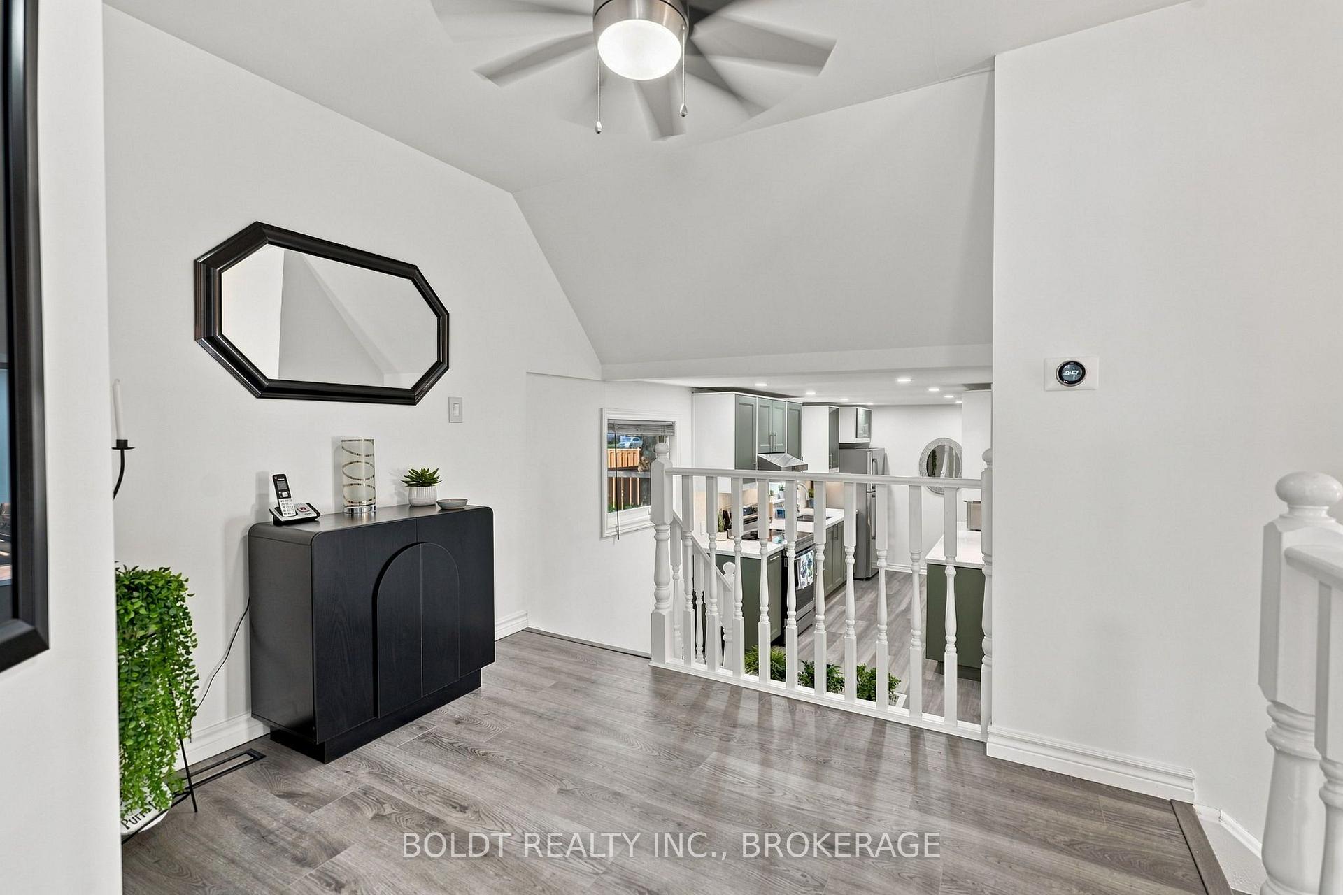 Photo 19 of 16 Longfellow Avenue, St. Catharines, Haig — HOMEH