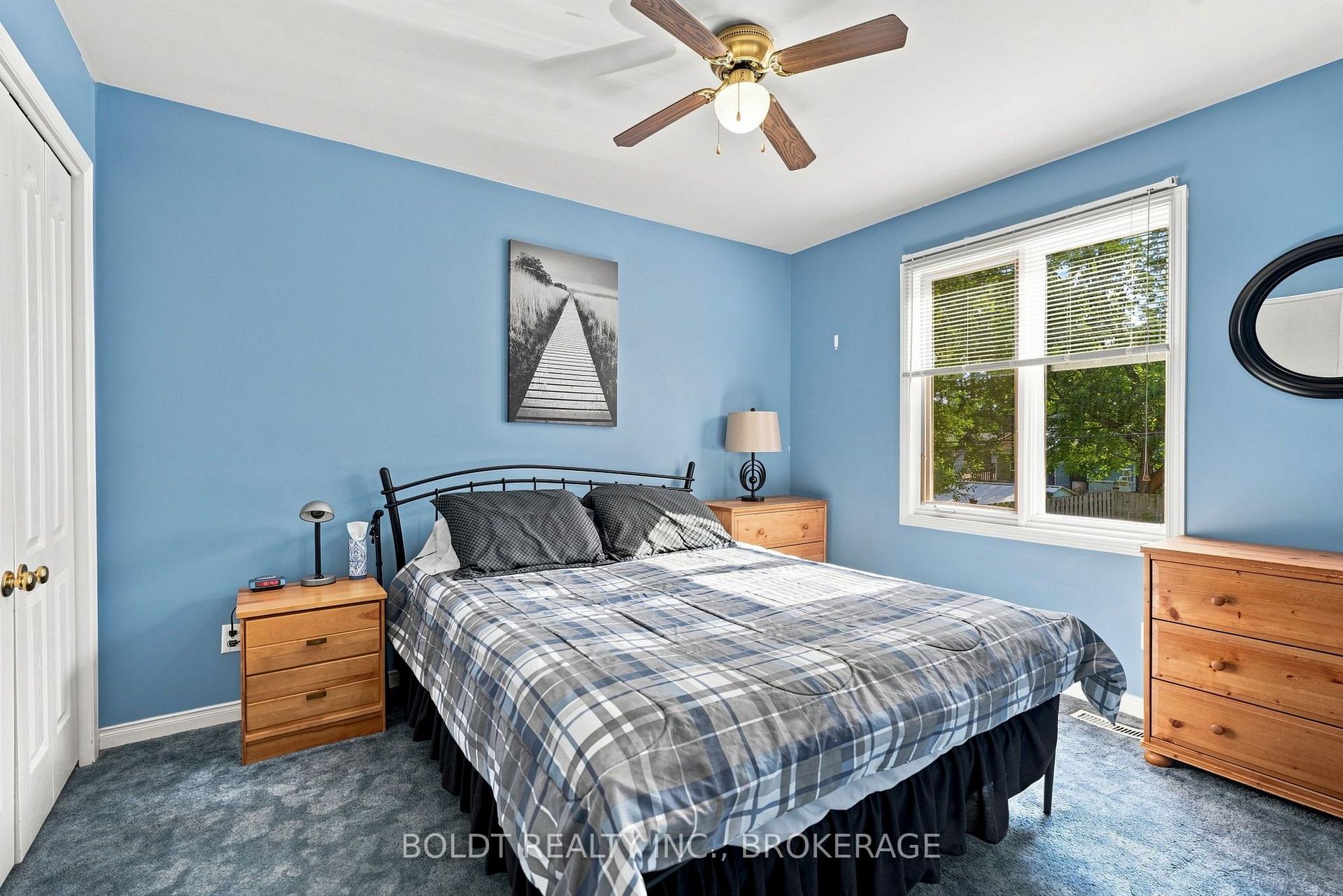 Photo 21 of 16 Longfellow Avenue, St. Catharines, Haig — HOMEH