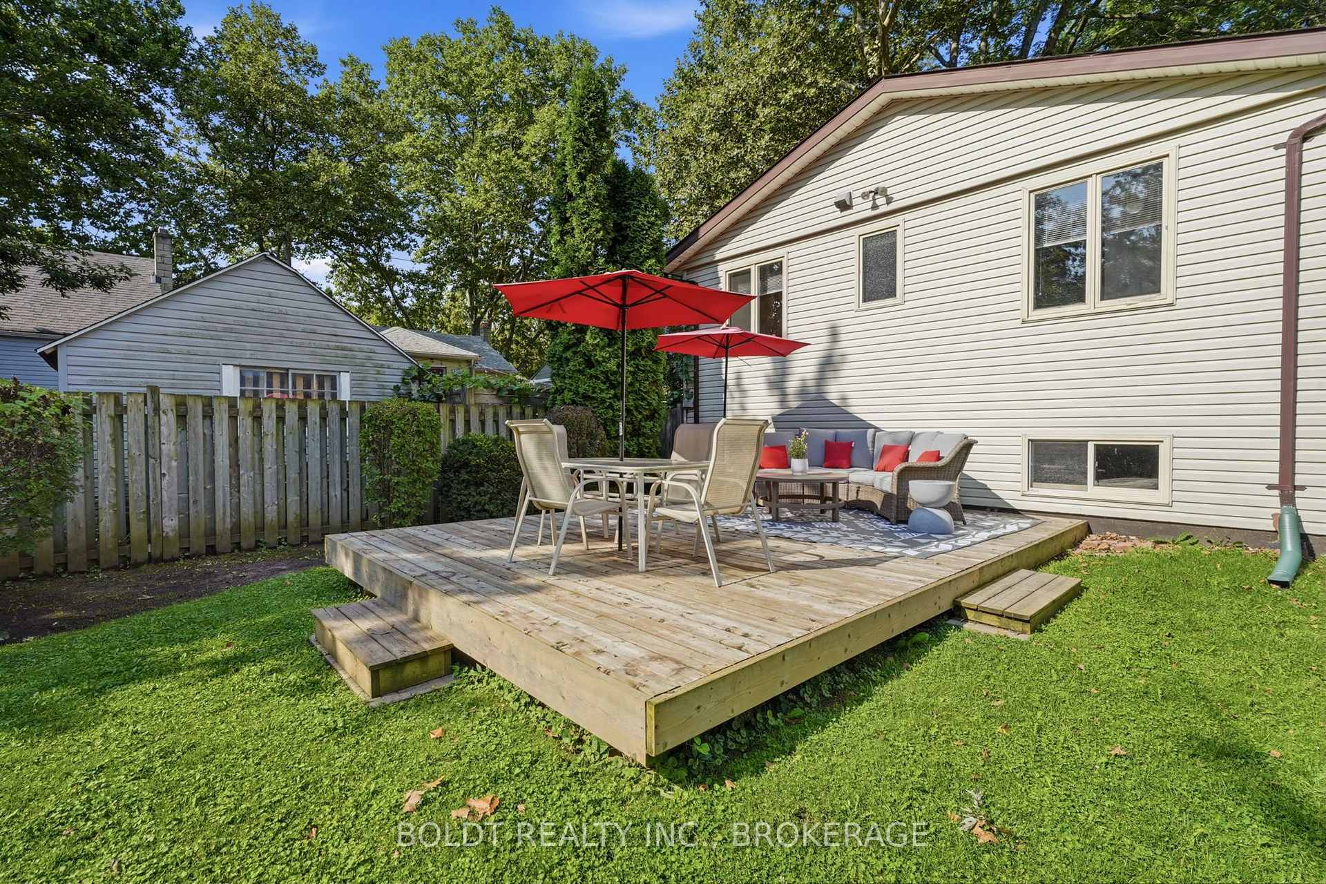 Photo 30 of 16 Longfellow Avenue, St. Catharines, Haig — HOMEH