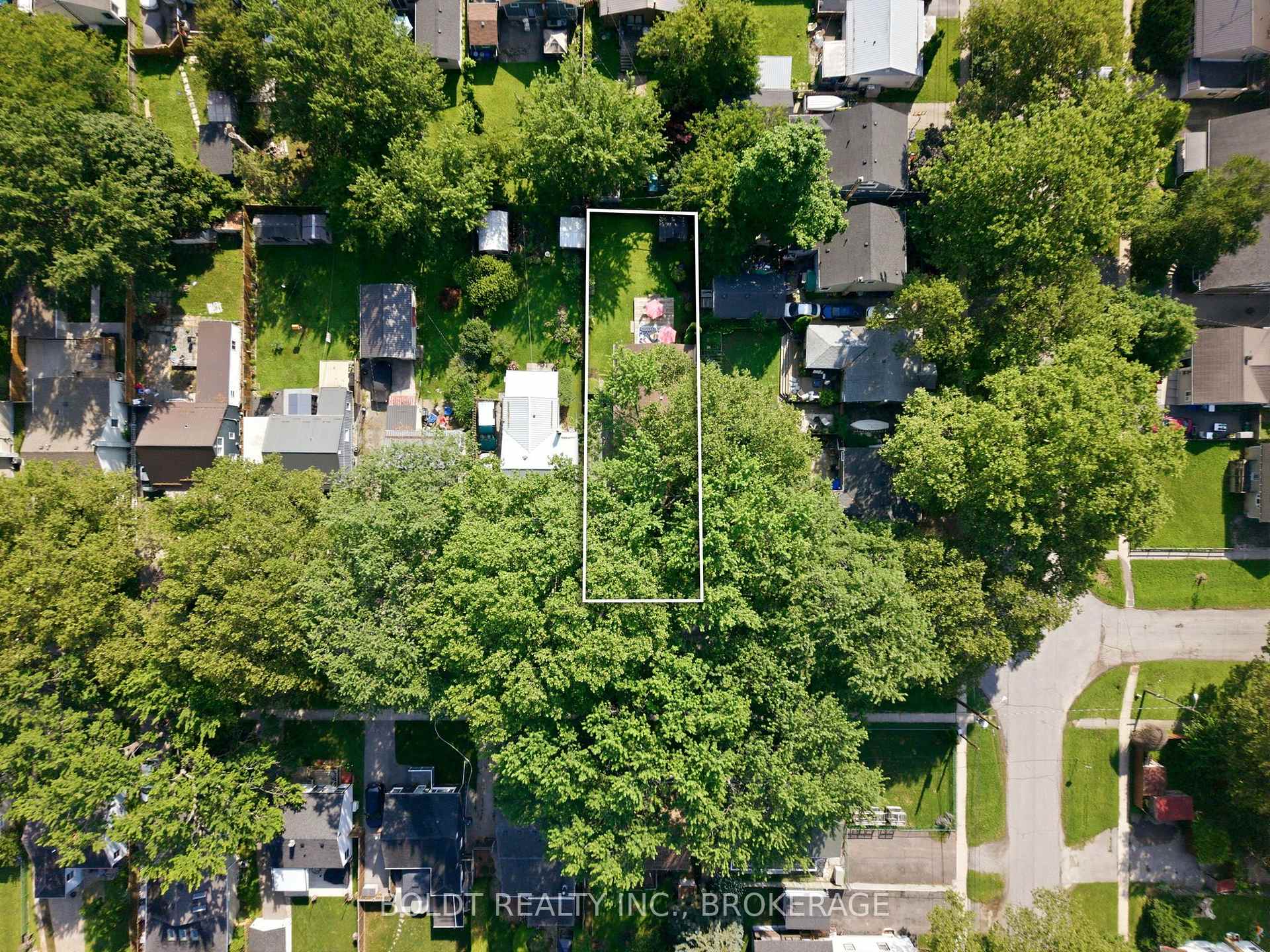 Photo 40 of 16 Longfellow Avenue, St. Catharines, Haig — HOMEH