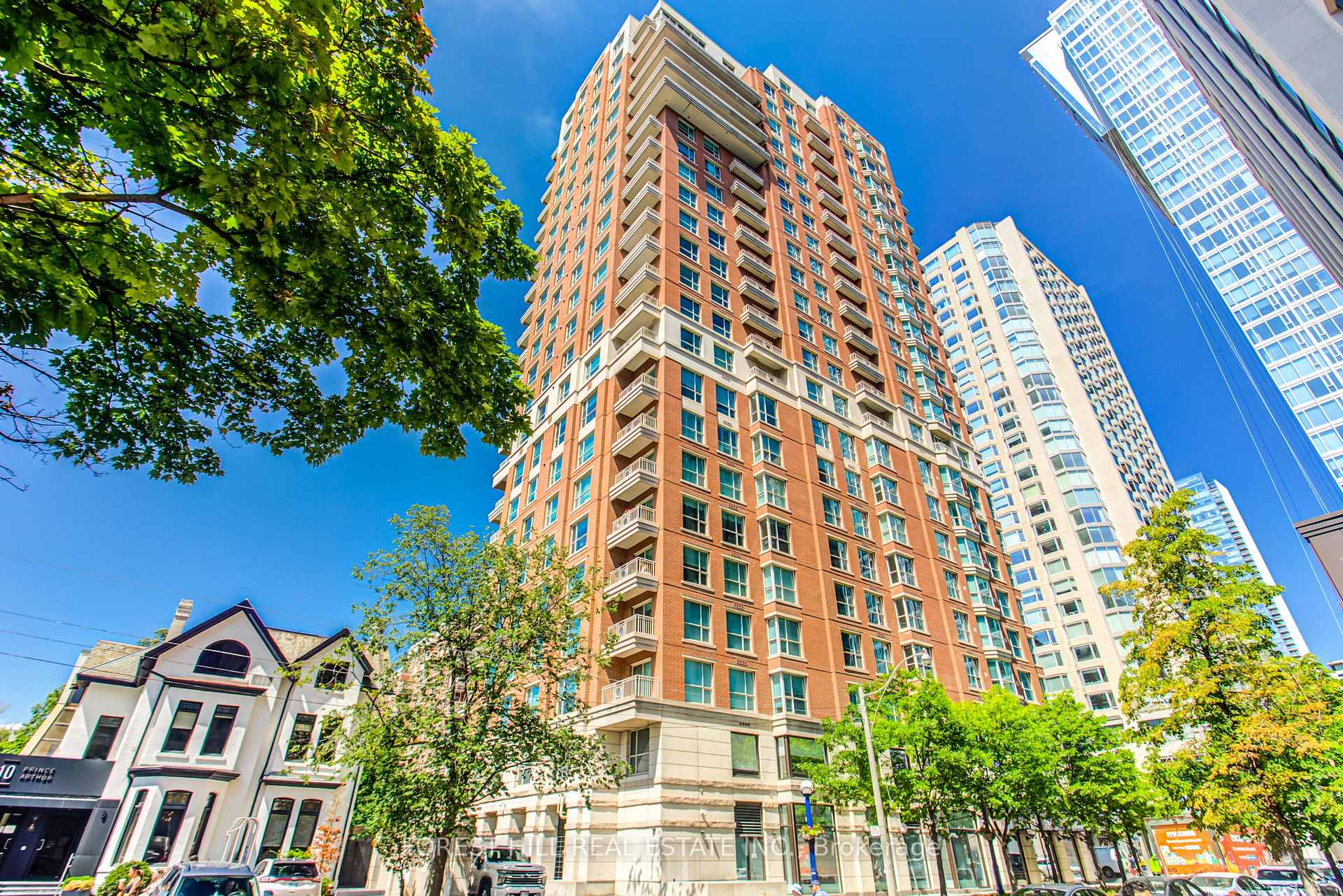 Photo 2 of Unit 201, 38 Avenue Road, Toronto, The Annex — HOMEH
