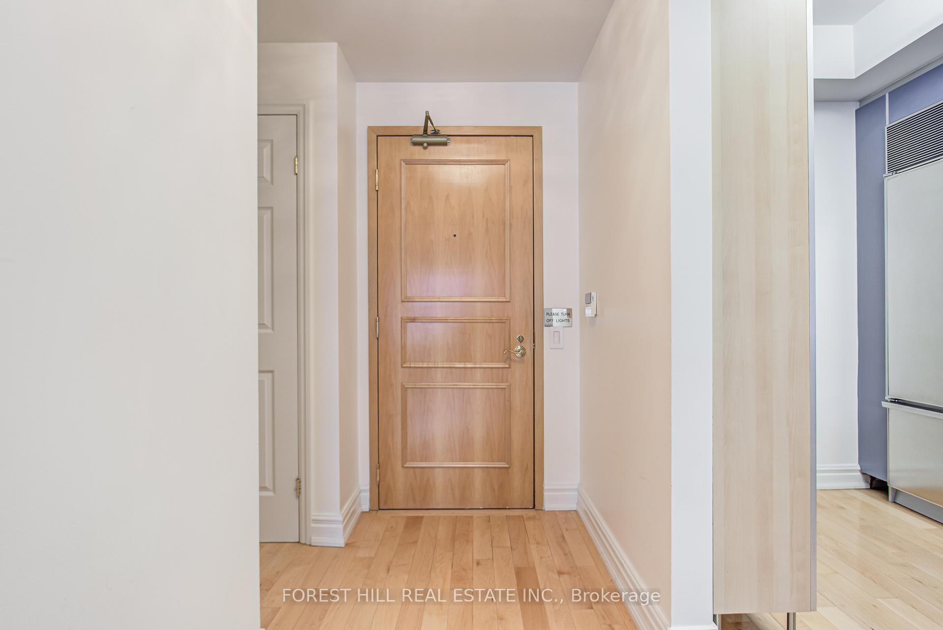Photo 6 of Unit 201, 38 Avenue Road, Toronto, The Annex — HOMEH