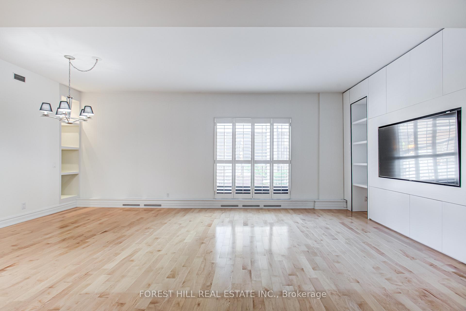 Photo 14 of Unit 201, 38 Avenue Road, Toronto, The Annex — HOMEH
