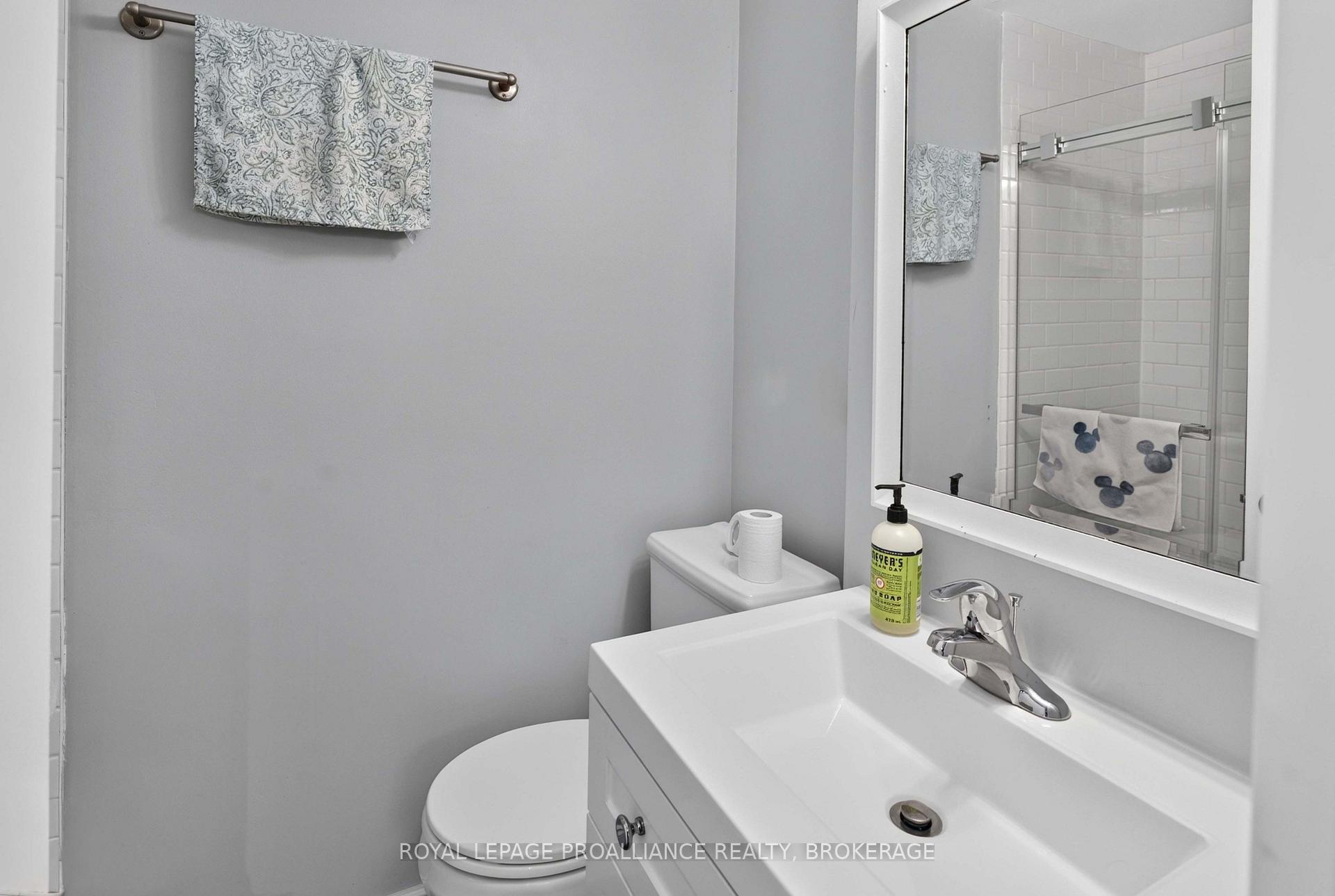 Photo 12 of 117 Wycliffe Crescent, Kingston, East of Sir John A. Blvd — HOMEH