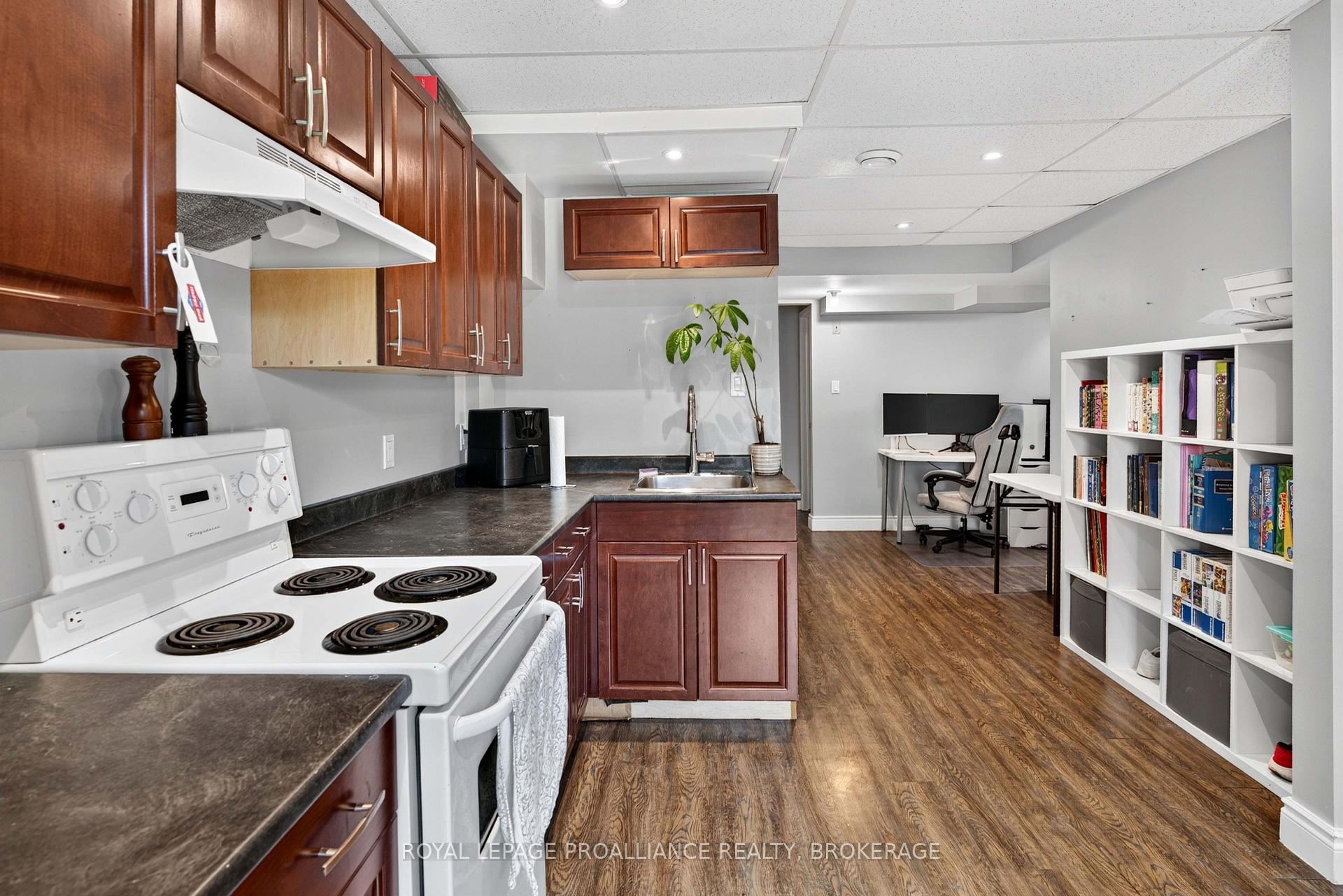 Photo 16 of 117 Wycliffe Crescent, Kingston, East of Sir John A. Blvd — HOMEH