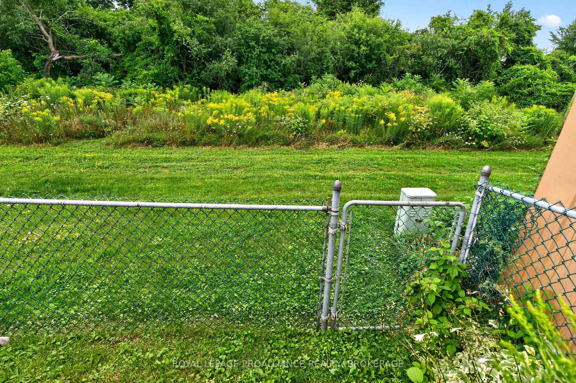 Photo 29 of 117 Wycliffe Crescent, Kingston, East of Sir John A. Blvd — HOMEH