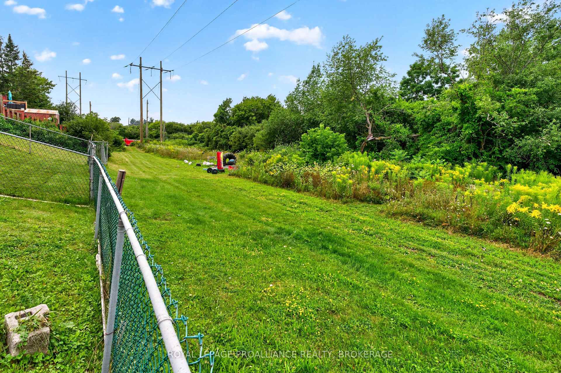 Photo 30 of 117 Wycliffe Crescent, Kingston, East of Sir John A. Blvd — HOMEH