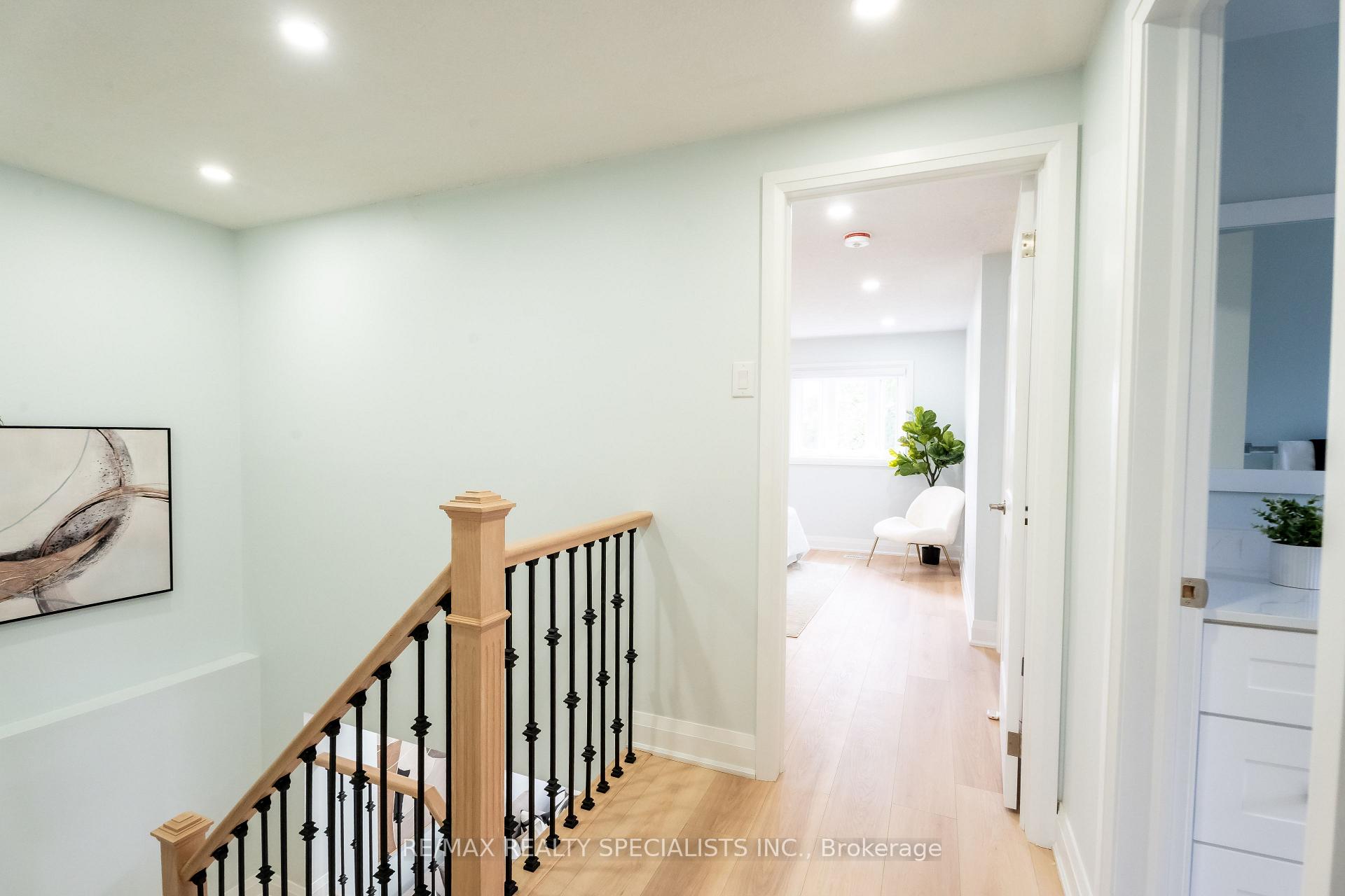 Photo 23 of 66 Banting Crescent, Brampton, Fletcher's West — HOMEH