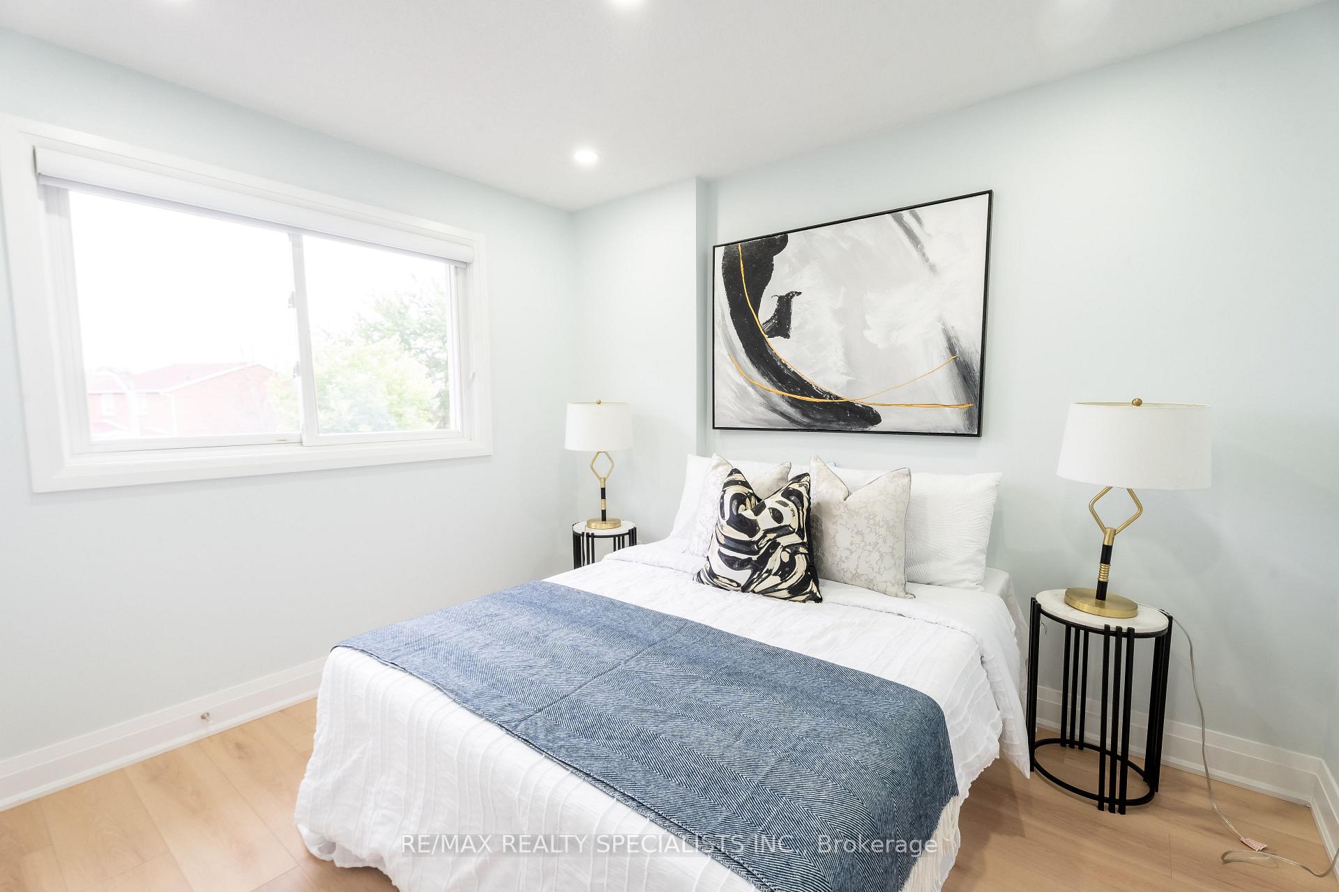Photo 31 of 66 Banting Crescent, Brampton, Fletcher's West — HOMEH