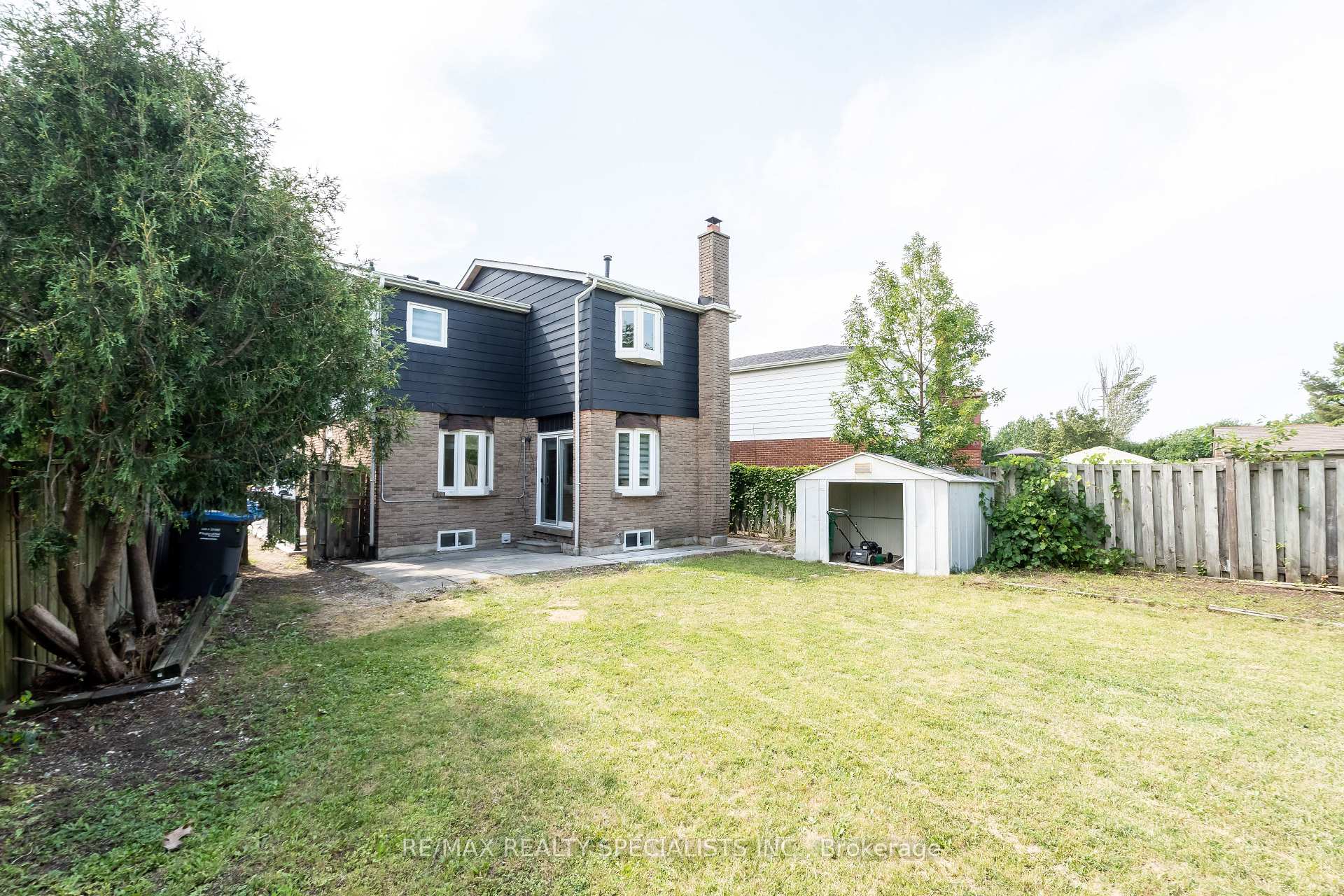 Photo 45 of 66 Banting Crescent, Brampton, Fletcher's West — HOMEH