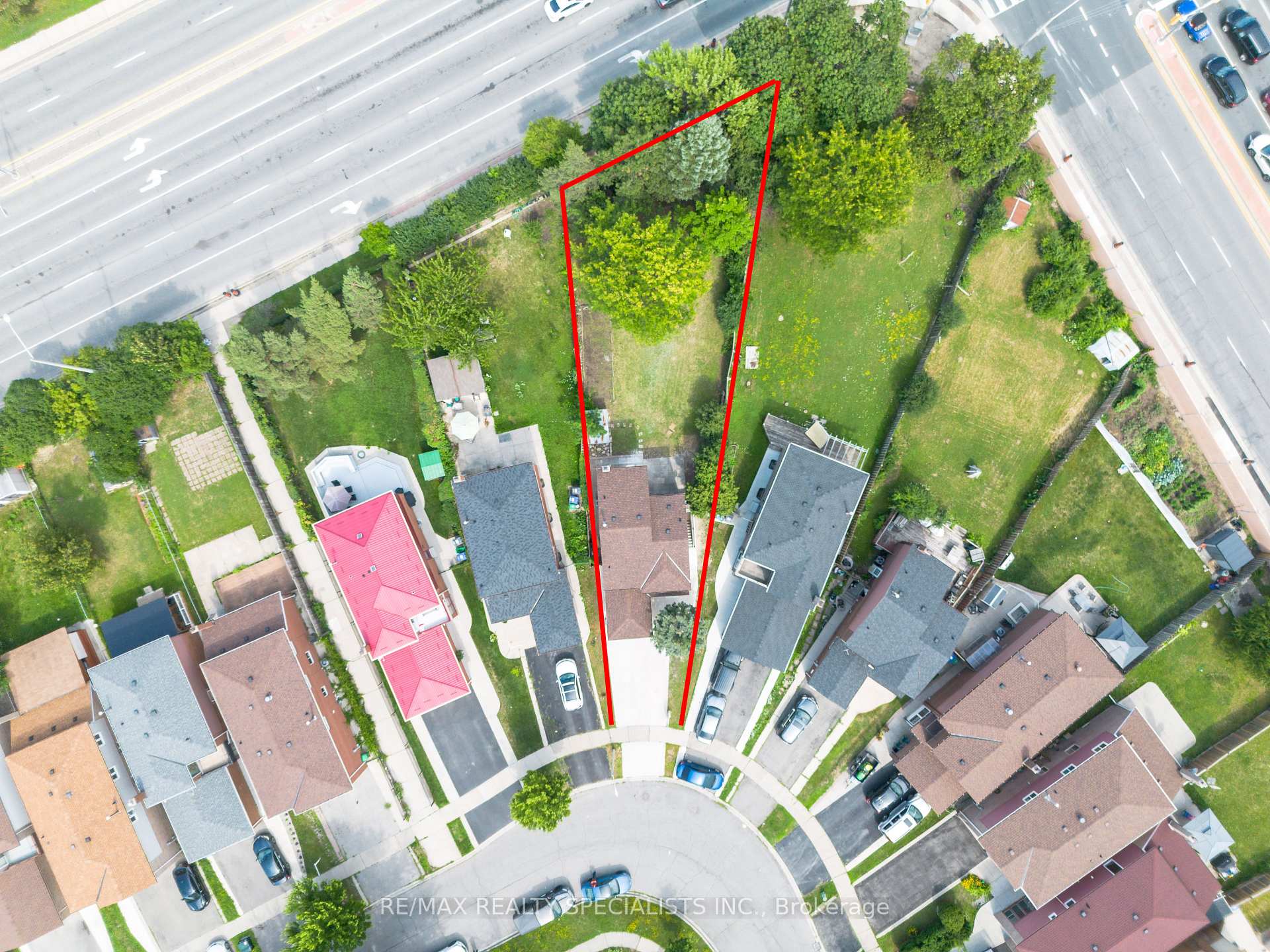Photo 51 of 66 Banting Crescent, Brampton, Fletcher's West — HOMEH