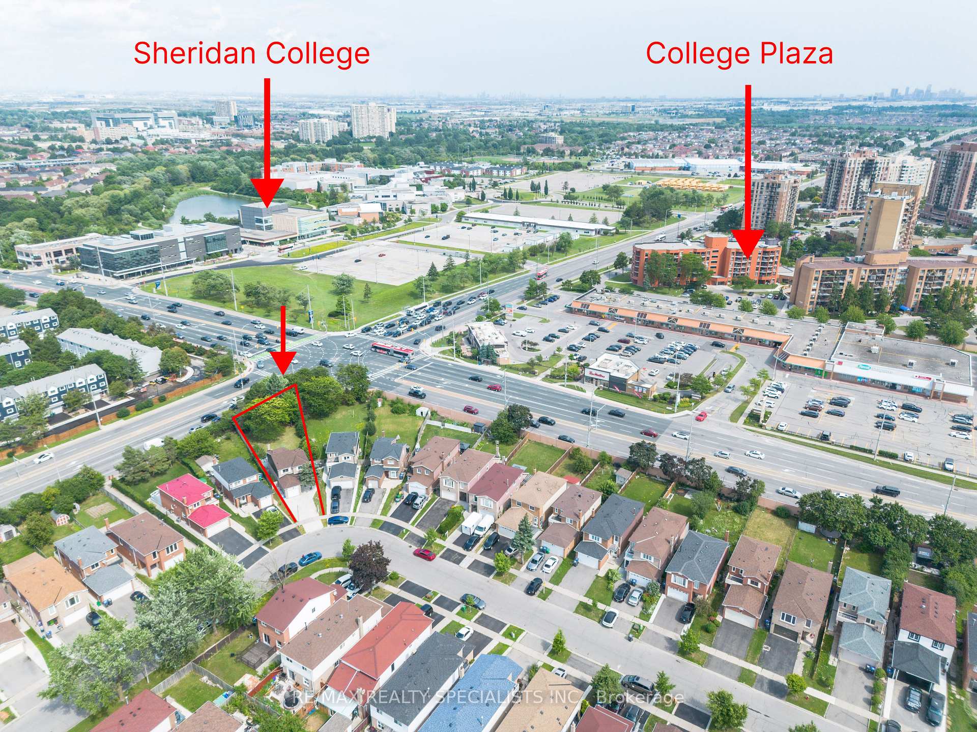 Photo 50 of 66 Banting Crescent, Brampton, Fletcher's West — HOMEH