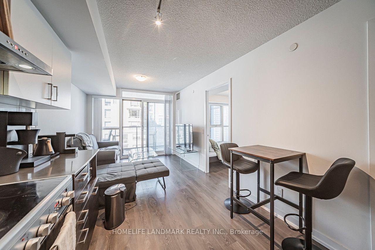 Photo 13 of Unit 1206, 125 Redpath Avenue, Toronto, Mount Pleasant West — HOMEH