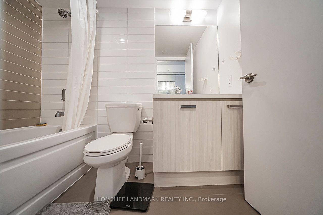 Photo 33 of Unit 1206, 125 Redpath Avenue, Toronto, Mount Pleasant West — HOMEH