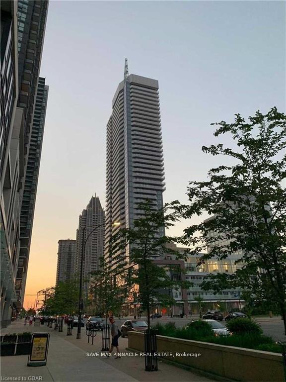 Photo 2 of Unit 2206, 4065 Confederation Parkway, Mississauga, City Centre — HOMEH
