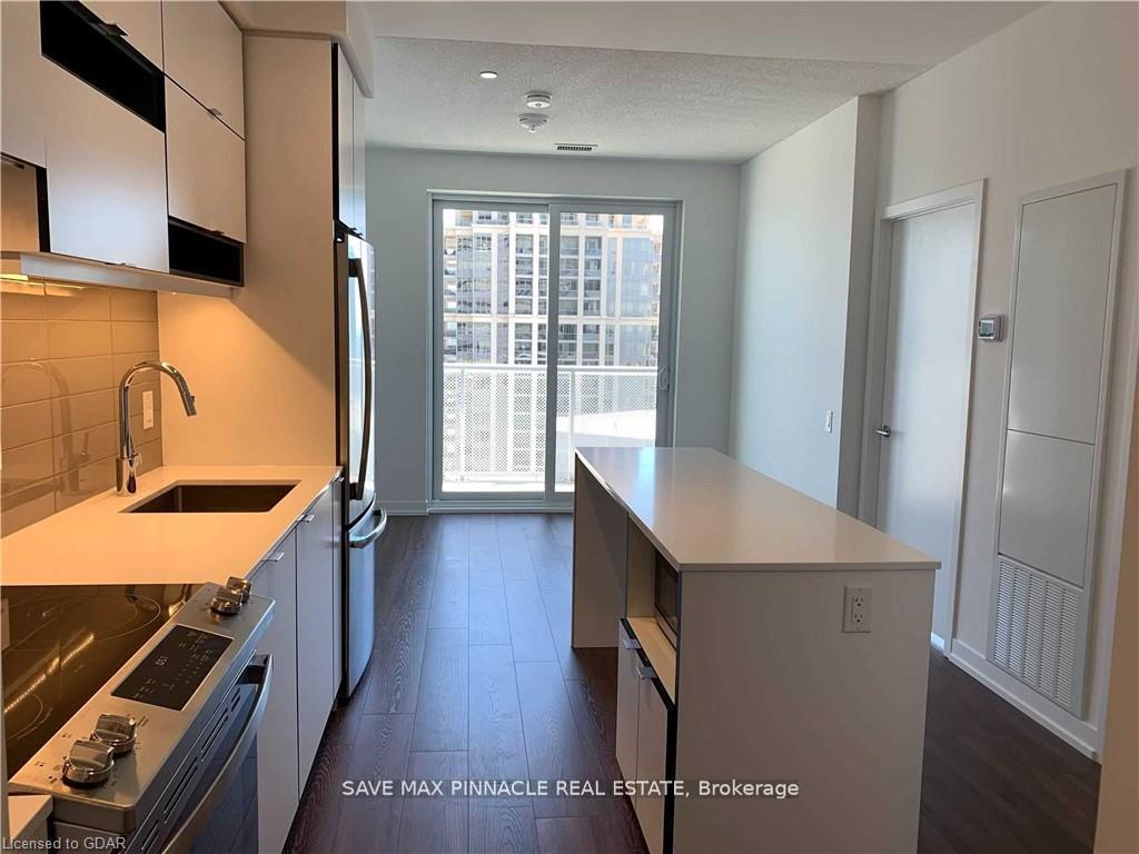 Photo 4 of Unit 2206, 4065 Confederation Parkway, Mississauga, City Centre — HOMEH