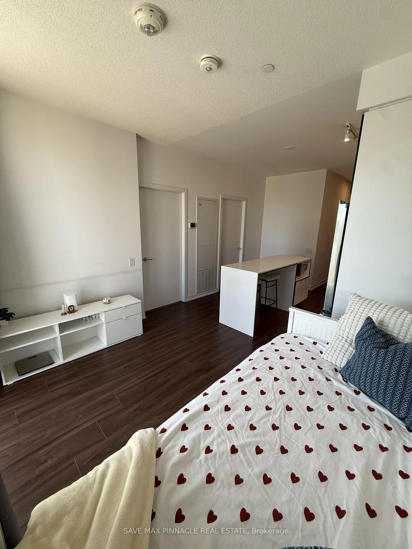 Photo 17 of Unit 2206, 4065 Confederation Parkway, Mississauga, City Centre — HOMEH