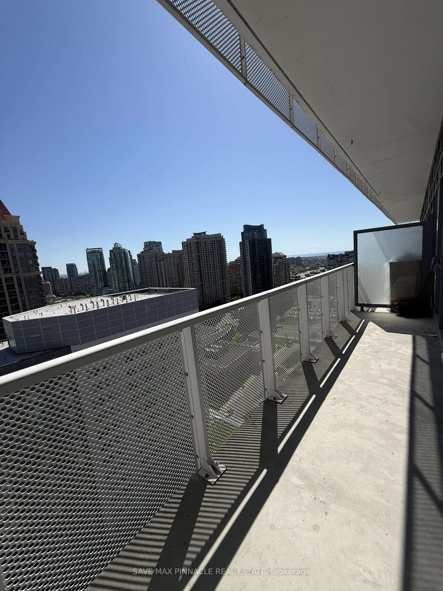 Photo 21 of Unit 2206, 4065 Confederation Parkway, Mississauga, City Centre — HOMEH
