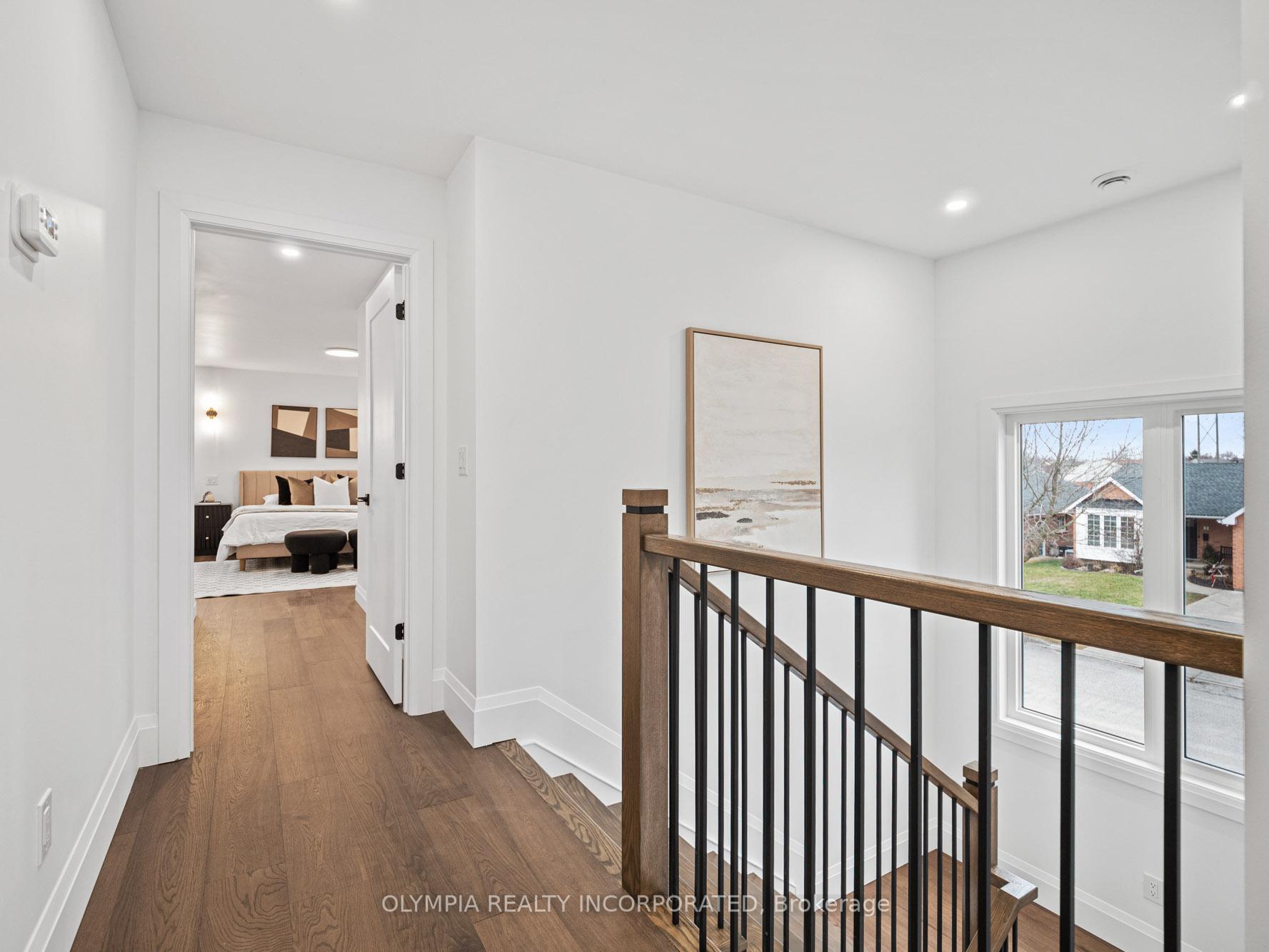 Photo 17 of 1110 Vansickle Road N, St. Catharines, Grapeview — HOMEH
