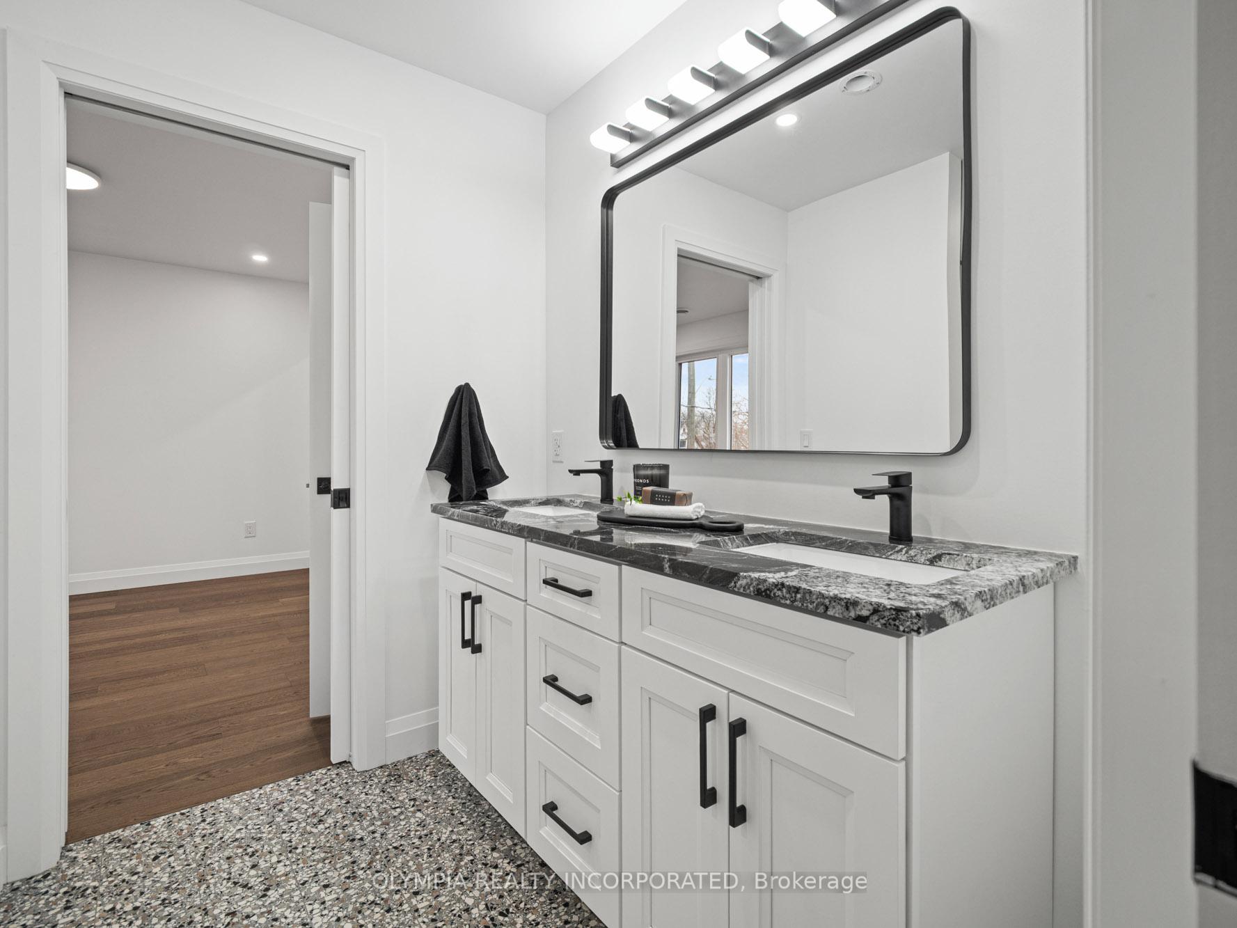 Photo 25 of 1110 Vansickle Road N, St. Catharines, Grapeview — HOMEH