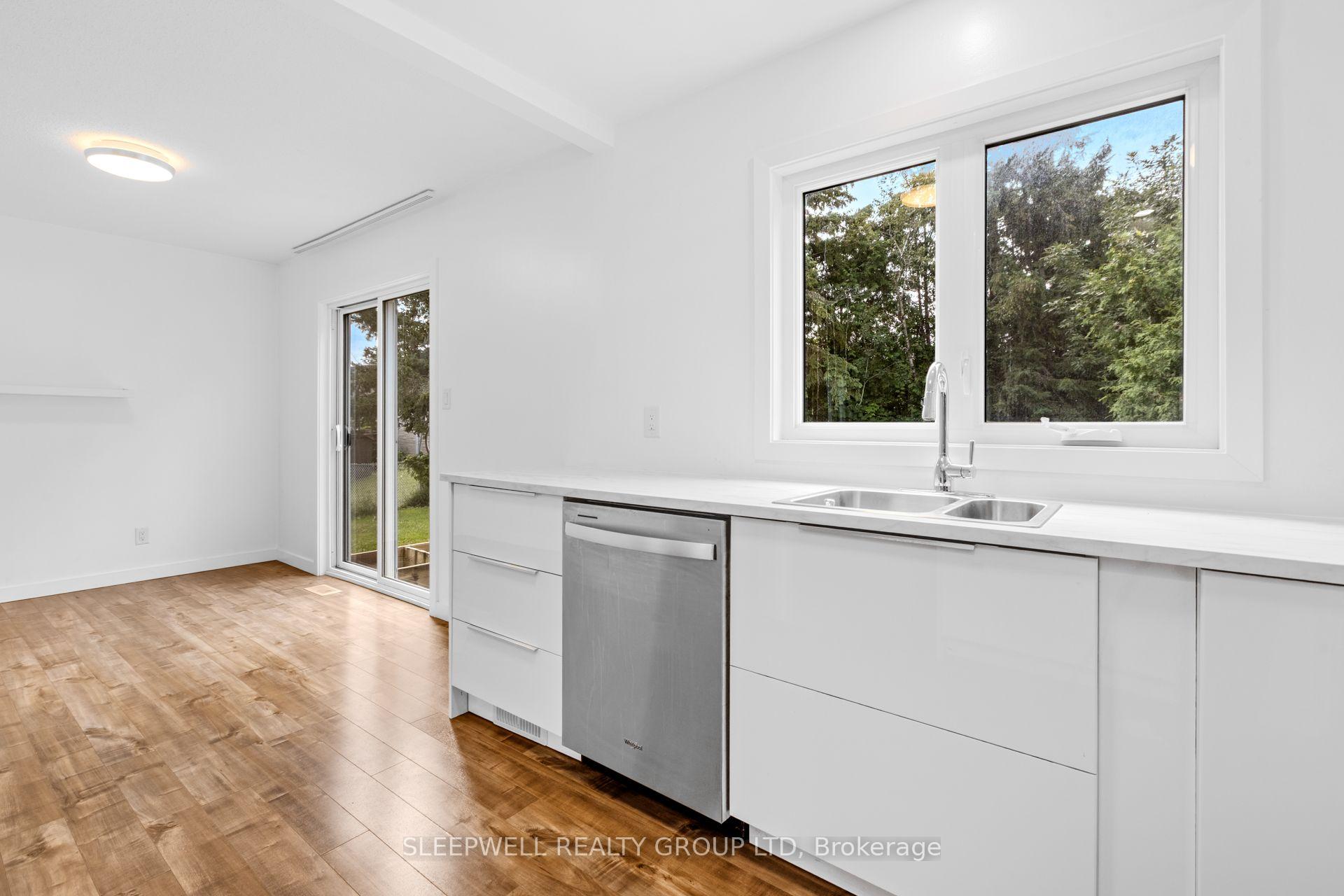 Photo 11 of 280 Pintail Terrace, Ottawa, Chatelaine Village — HOMEH