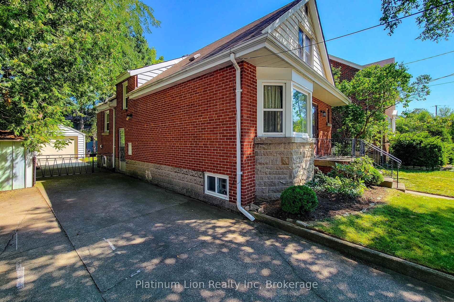 Photo 8 of 30 Sanders Boulevard, Hamilton, Ainslie Wood — HOMEH