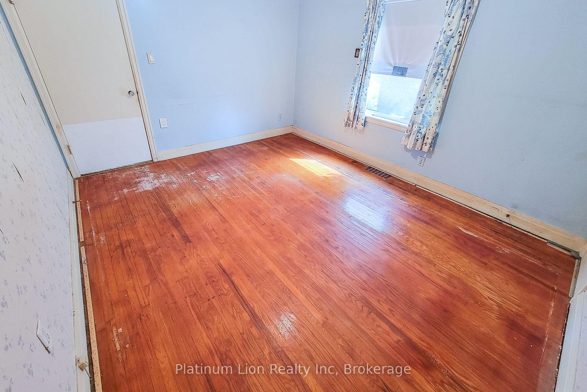 Photo 14 of 30 Sanders Boulevard, Hamilton, Ainslie Wood — HOMEH