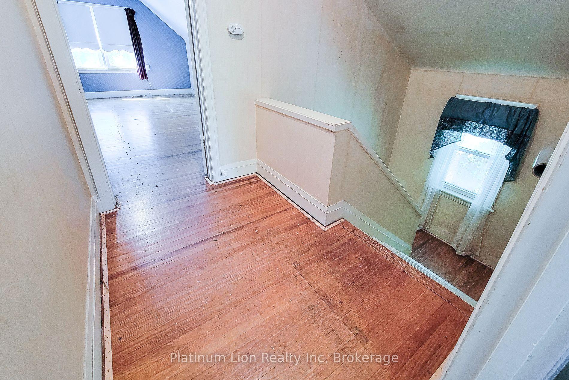 Photo 26 of 30 Sanders Boulevard, Hamilton, Ainslie Wood — HOMEH