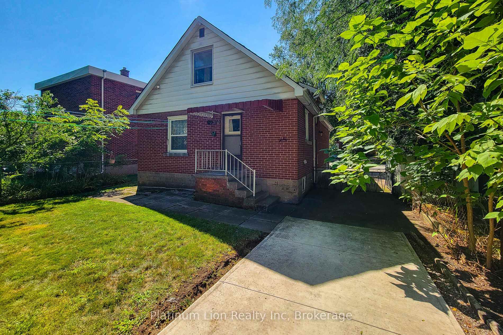 Photo 31 of 30 Sanders Boulevard, Hamilton, Ainslie Wood — HOMEH