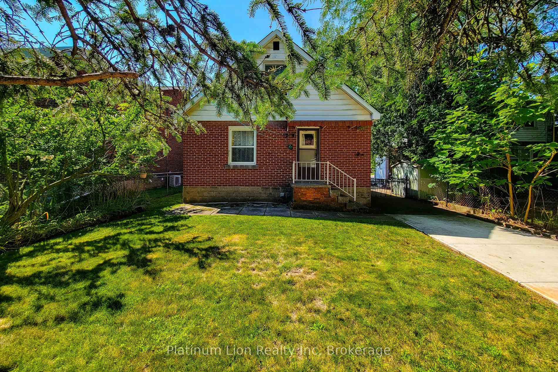 Photo 33 of 30 Sanders Boulevard, Hamilton, Ainslie Wood — HOMEH