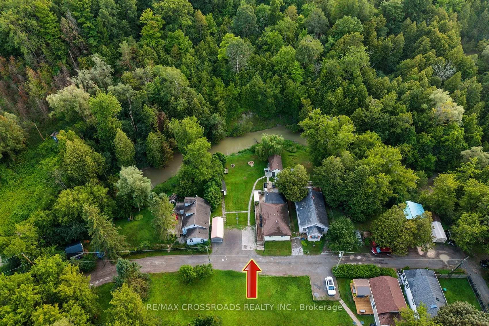 Photo 3 of 368 Cedar Valley Boulevard, Oshawa, Samac — HOMEH