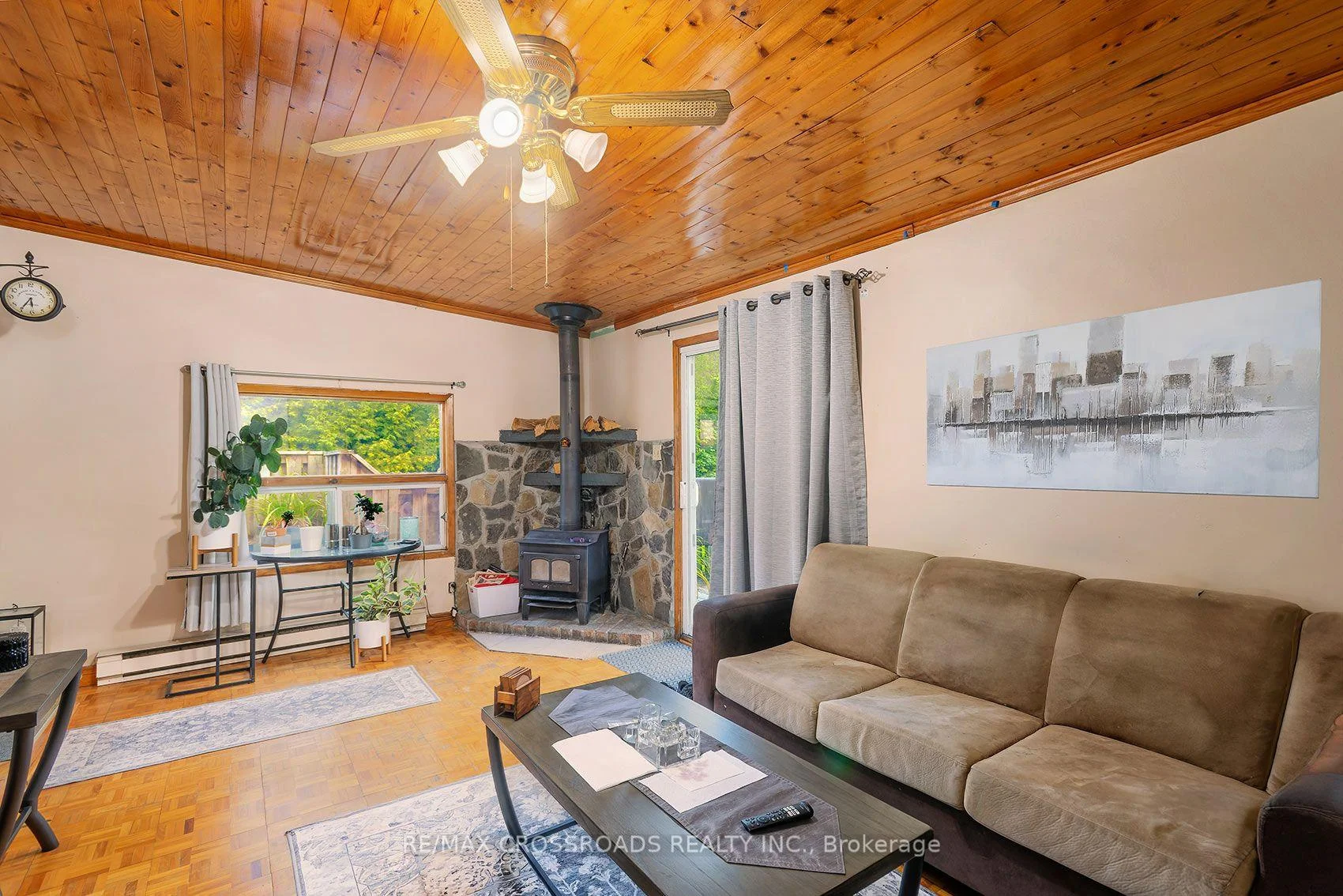 Photo 7 of 368 Cedar Valley Boulevard, Oshawa, Samac — HOMEH