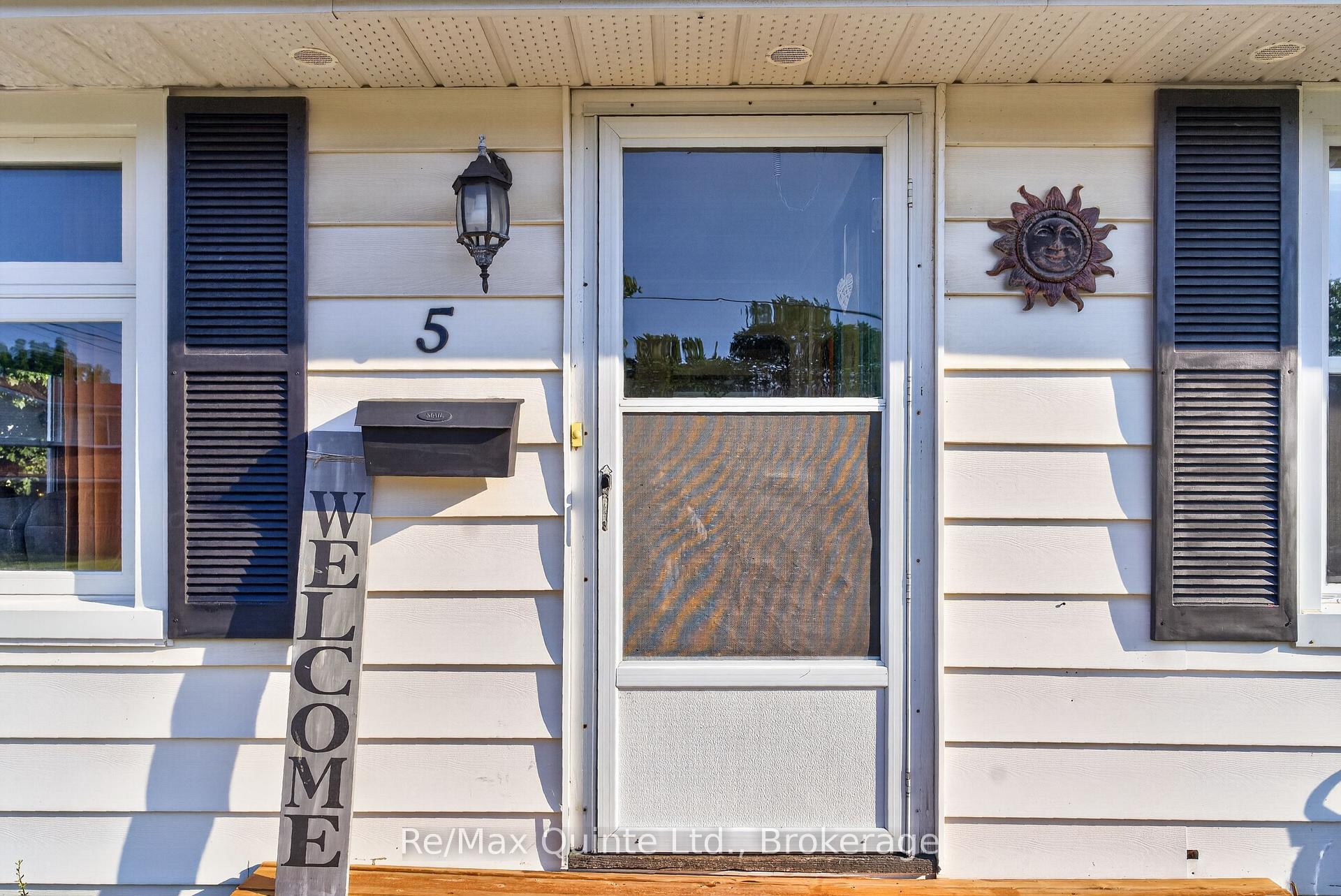 Photo 5 of 5 Wilkins Street, Belleville, Belleville Ward — HOMEH