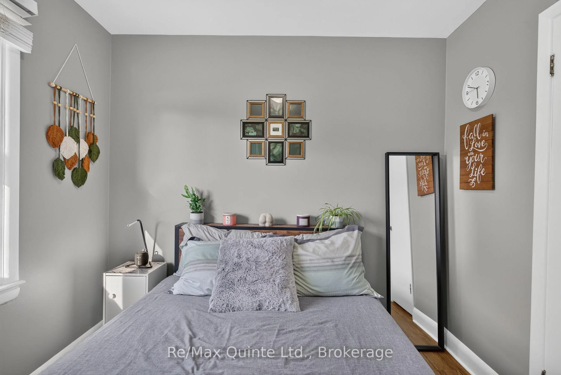 Photo 60 of 5 Wilkins Street, Belleville, Belleville Ward — HOMEH