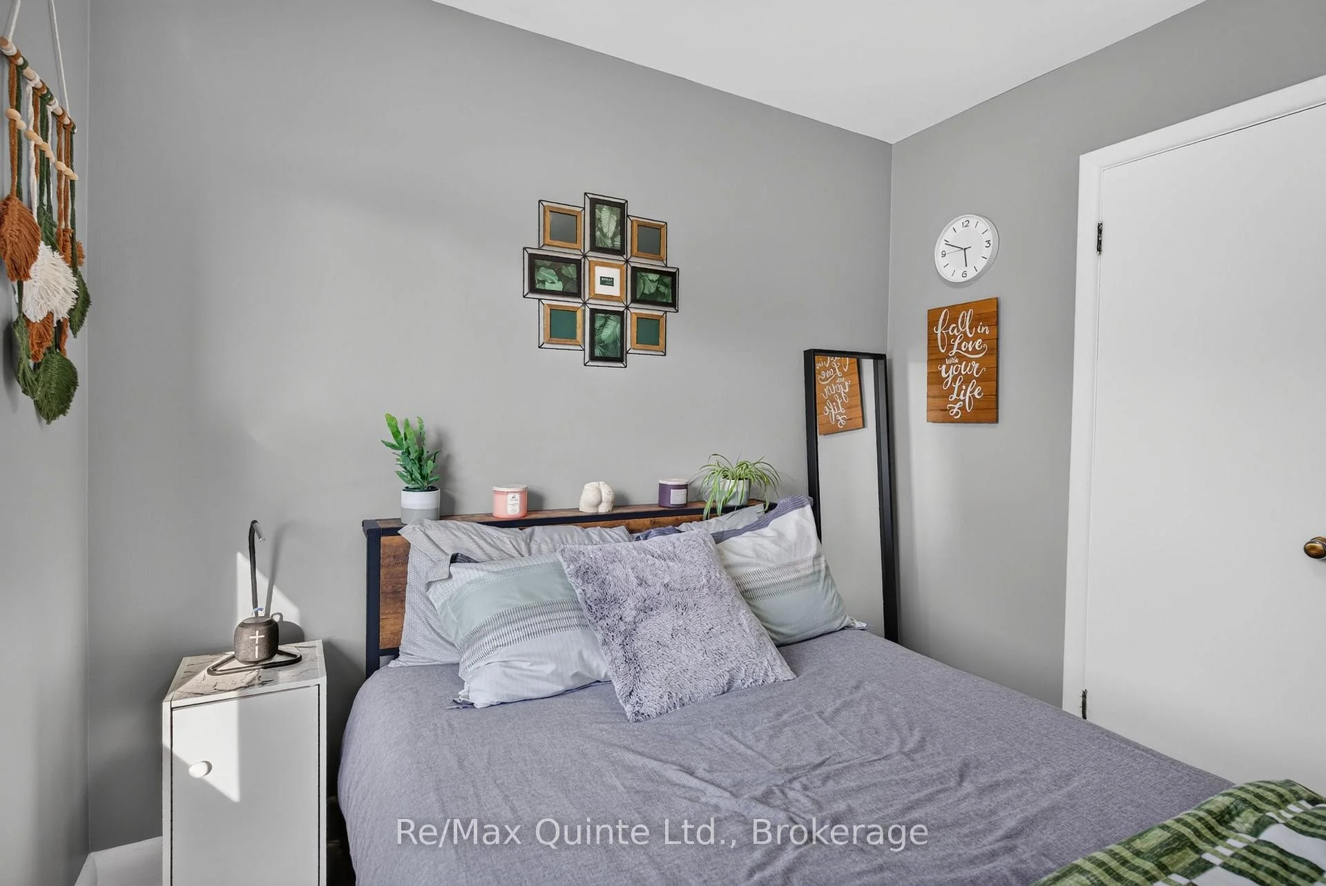 Photo 61 of 5 Wilkins Street, Belleville, Belleville Ward — HOMEH