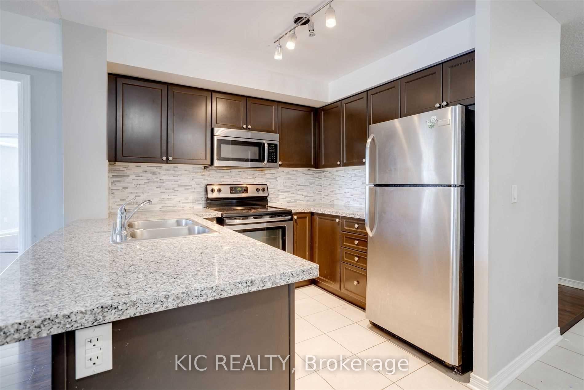 Photo 5 of Unit 207, 3 Michael Power Place, Etobicoke, Islington-City Centre West — HOMEH