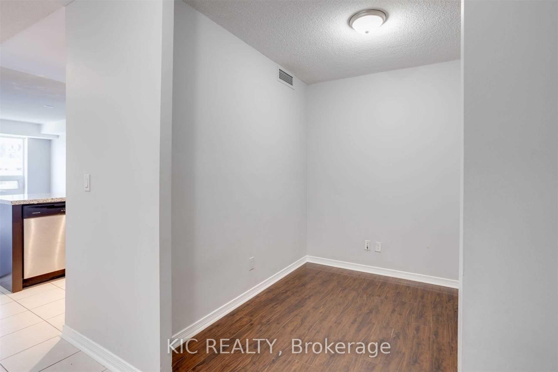 Photo 9 of Unit 207, 3 Michael Power Place, Etobicoke, Islington-City Centre West — HOMEH