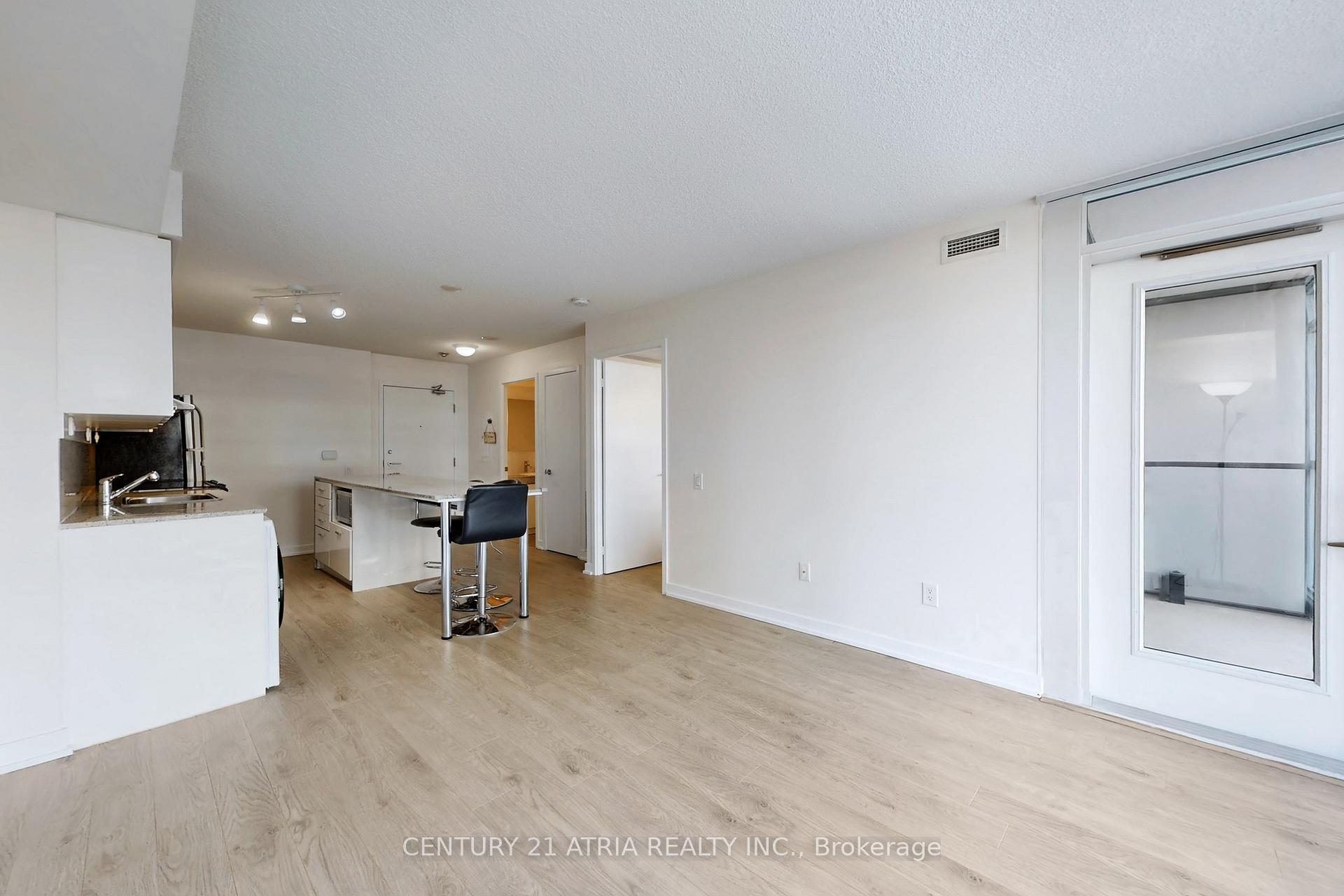 Photo 6 of Unit 310, 19 Singer Court, North York, Bayview Village — HOMEH