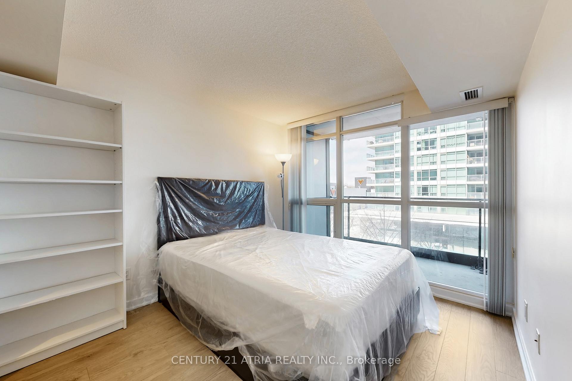 Photo 13 of Unit 310, 19 Singer Court, North York, Bayview Village — HOMEH