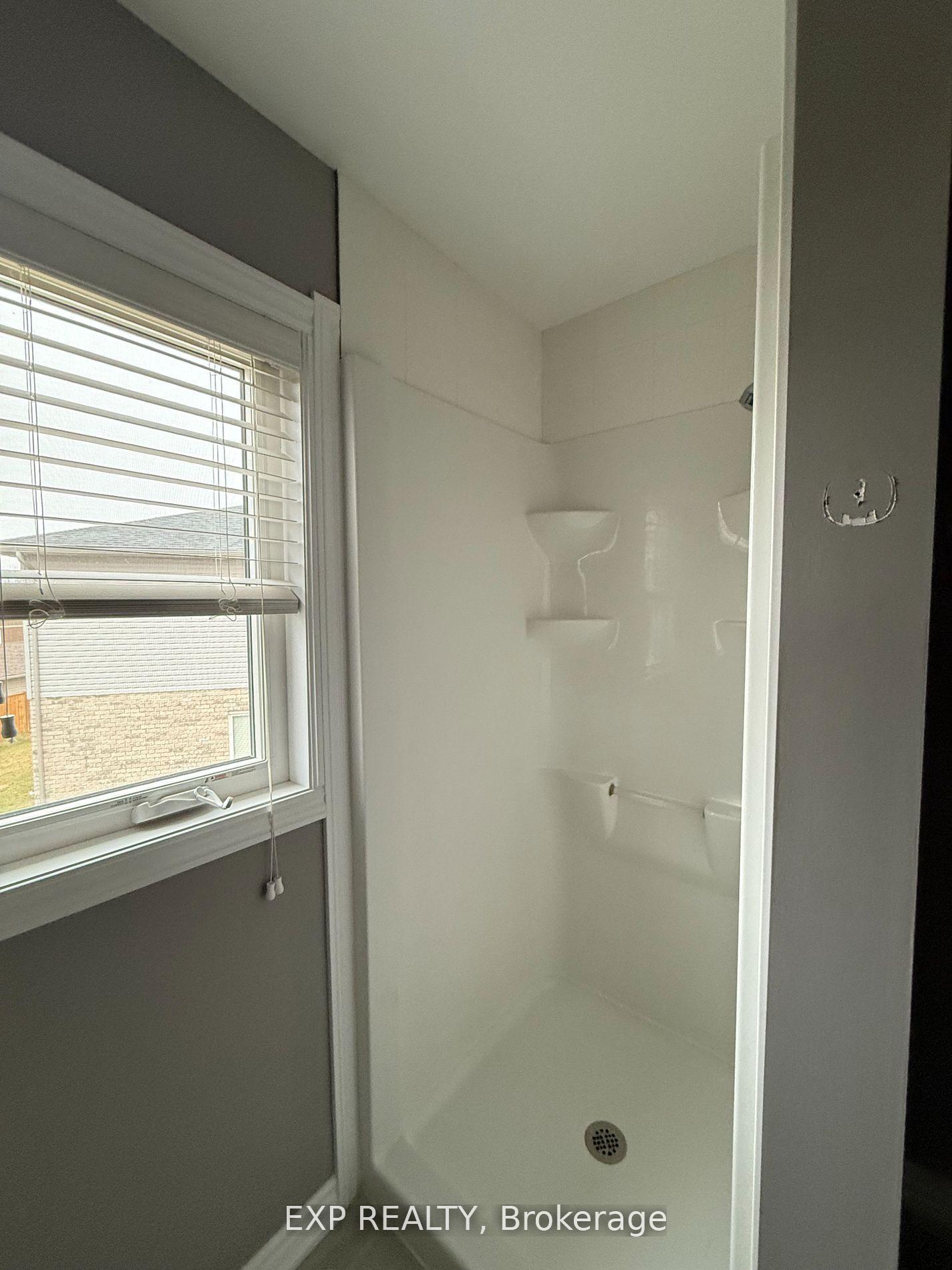 Photo 21 of 96 Bethune Avenue, Welland, Lincoln/Crowland — HOMEH