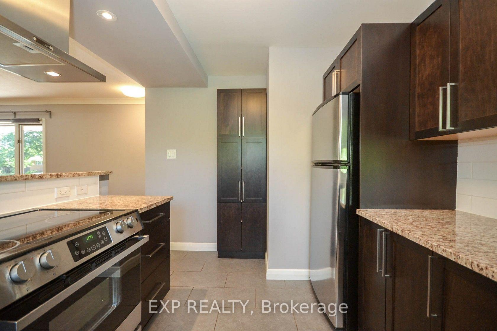 Photo 5 of 6 Solva Drive, Ottawa, Crystal Beach — HOMEH
