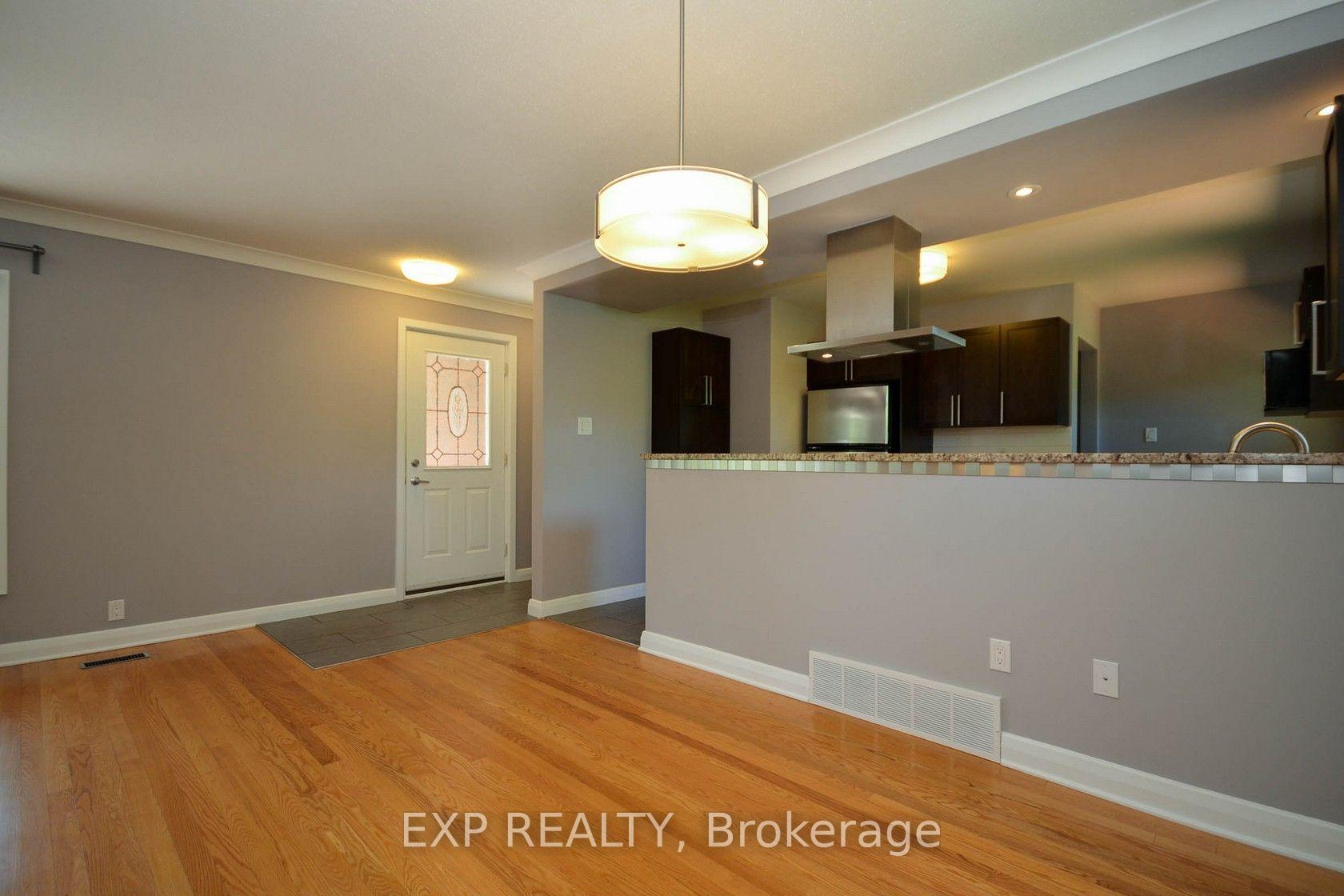 Photo 11 of 6 Solva Drive, Ottawa, Crystal Beach — HOMEH